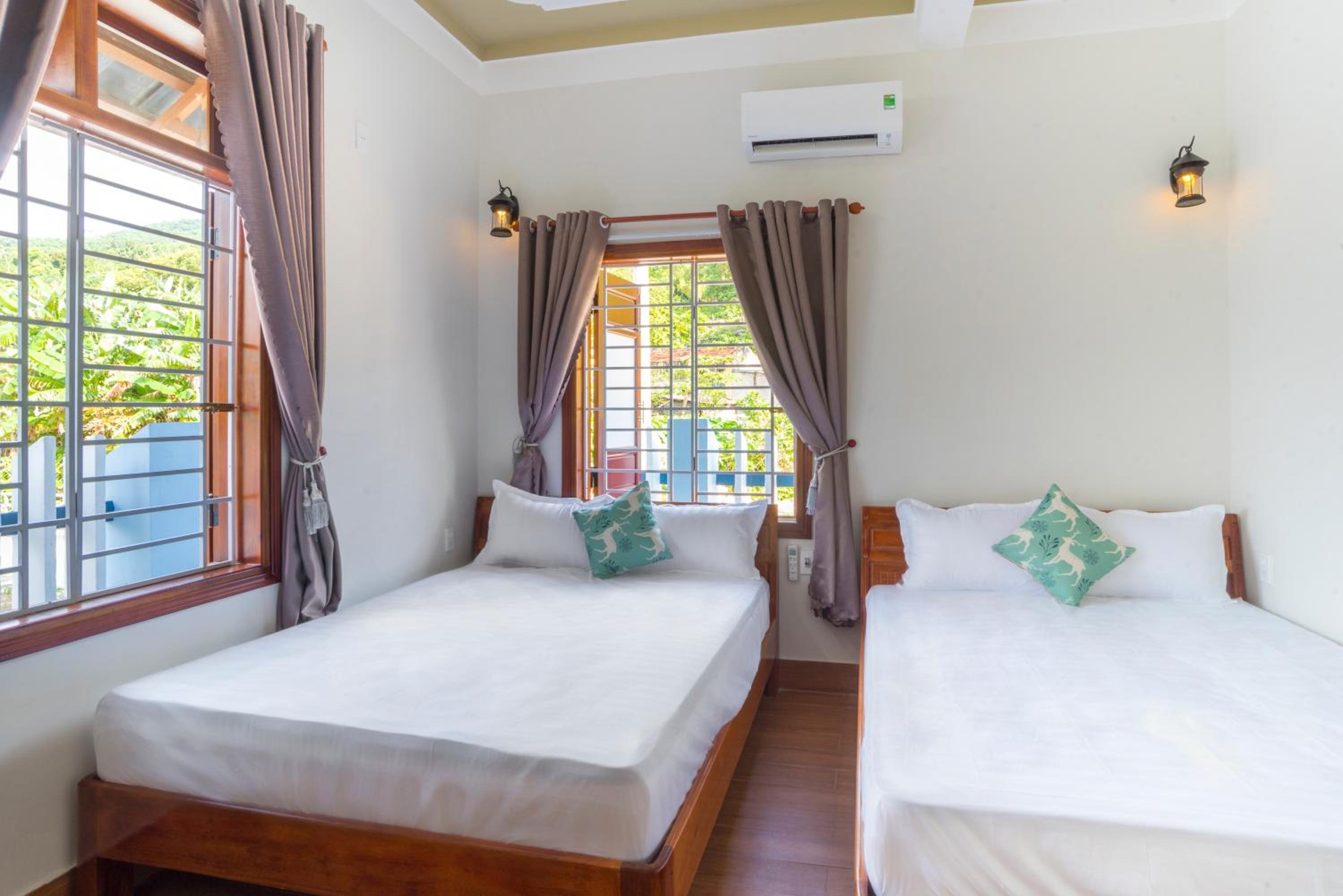Cong Man Homestay Cham Island view 3