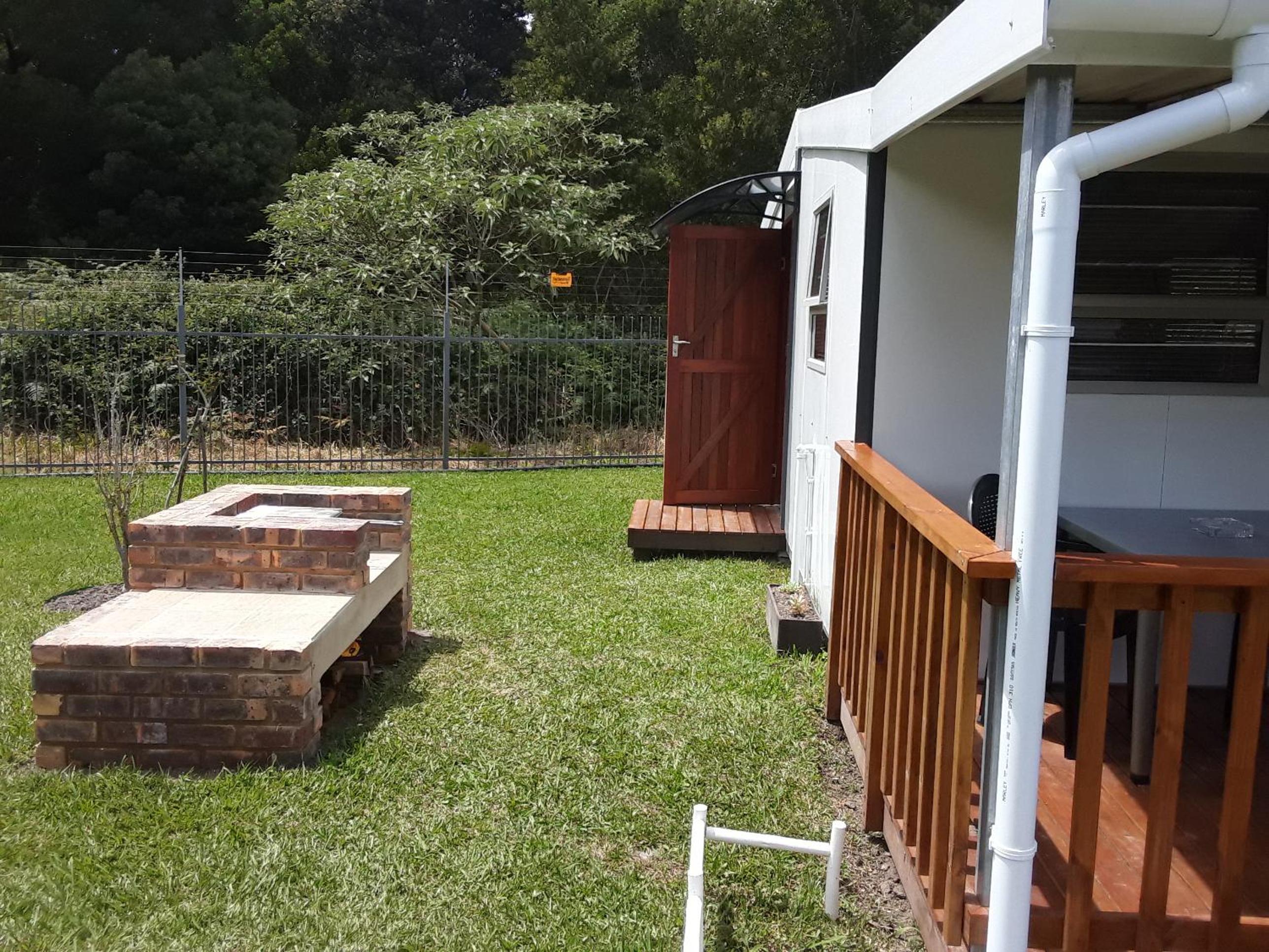 Nadine's Self - Catering Accommodation view 3