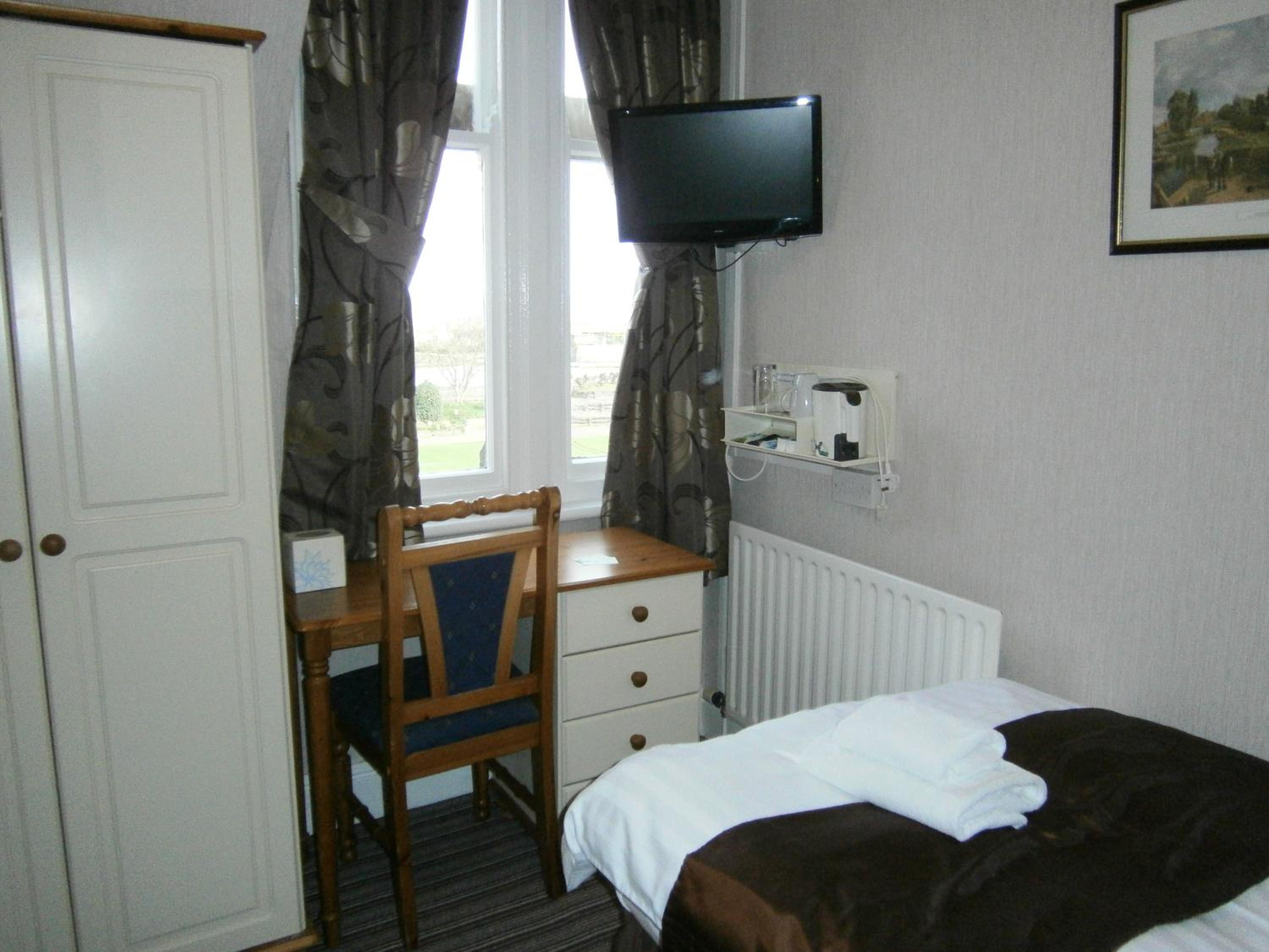 Woodthorpe Hotel