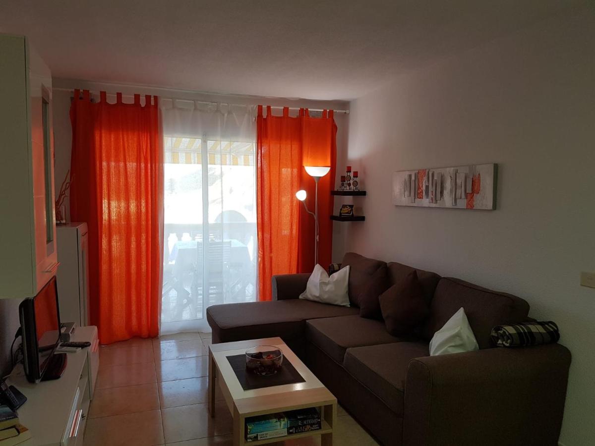 Amazing Seaview 2 BEDROOM apartment view 2