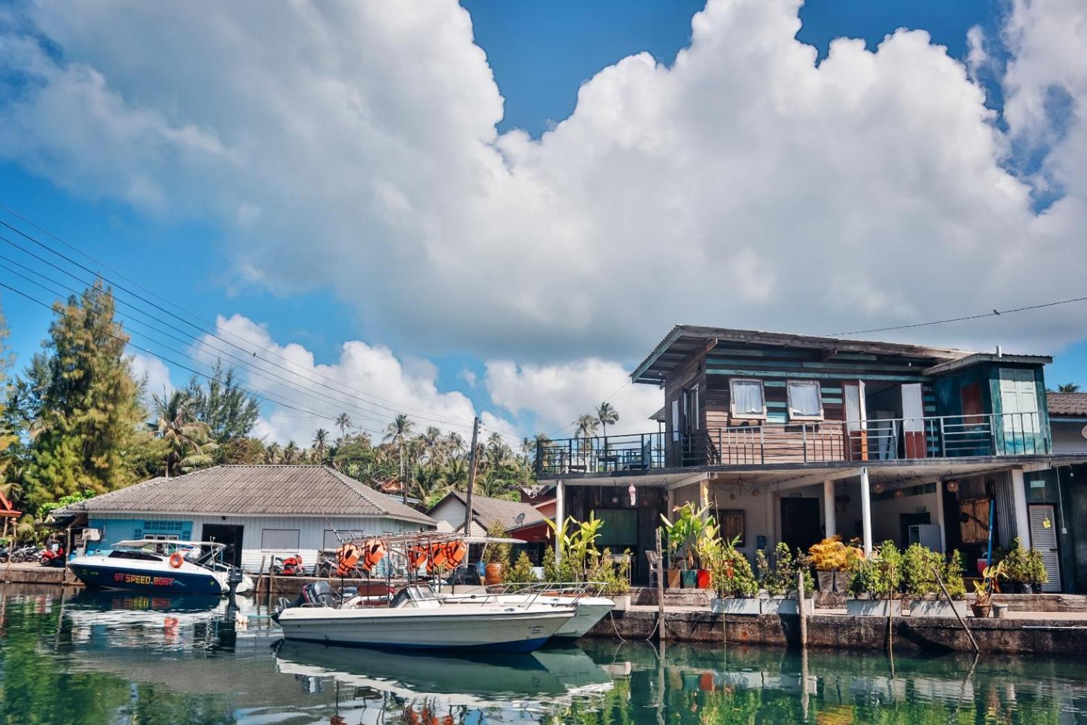 Baan Rabieng Talay Homestayบ้านระเบียงทะเล โฮมสเตย์เกาะกูด view 3