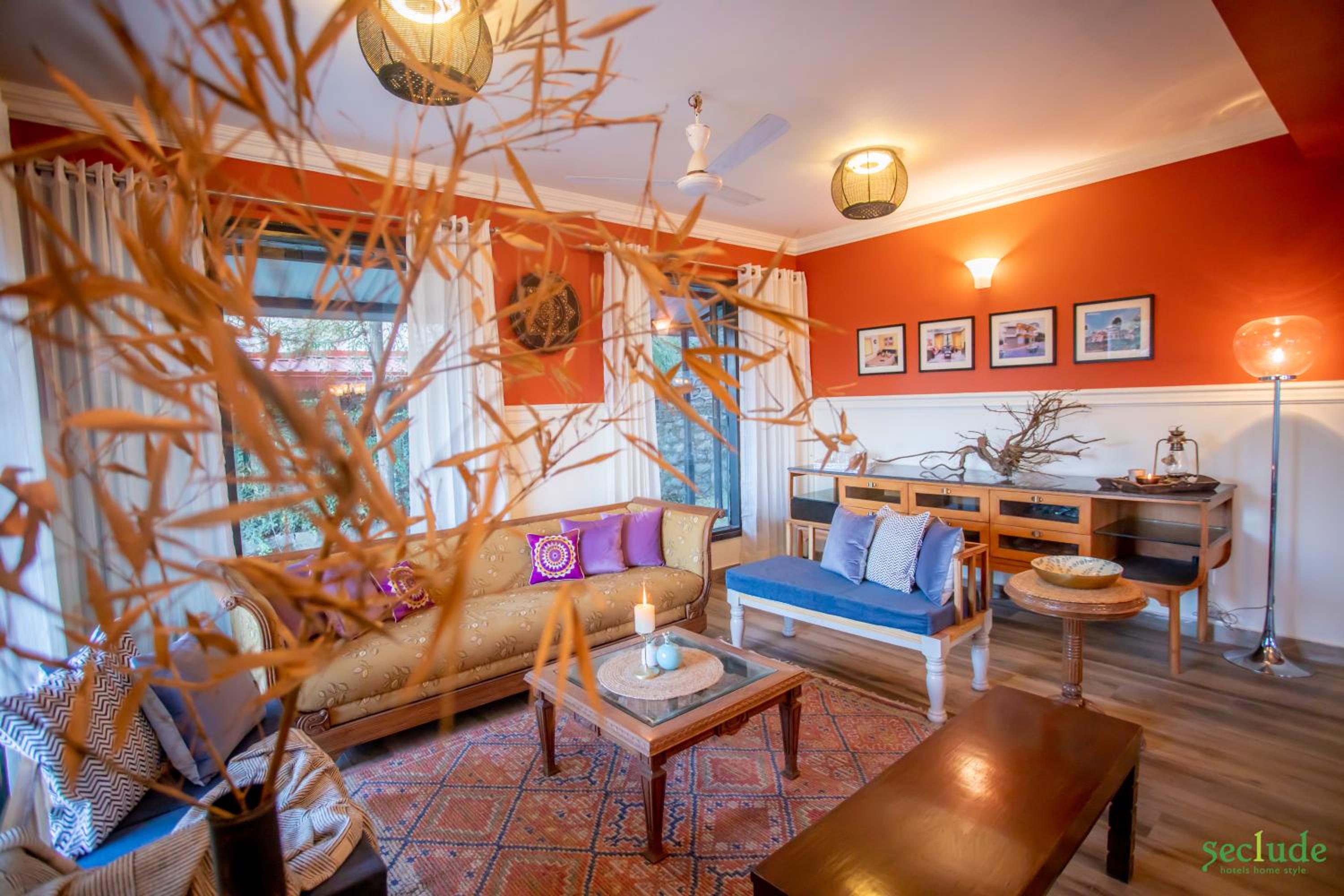 lounge