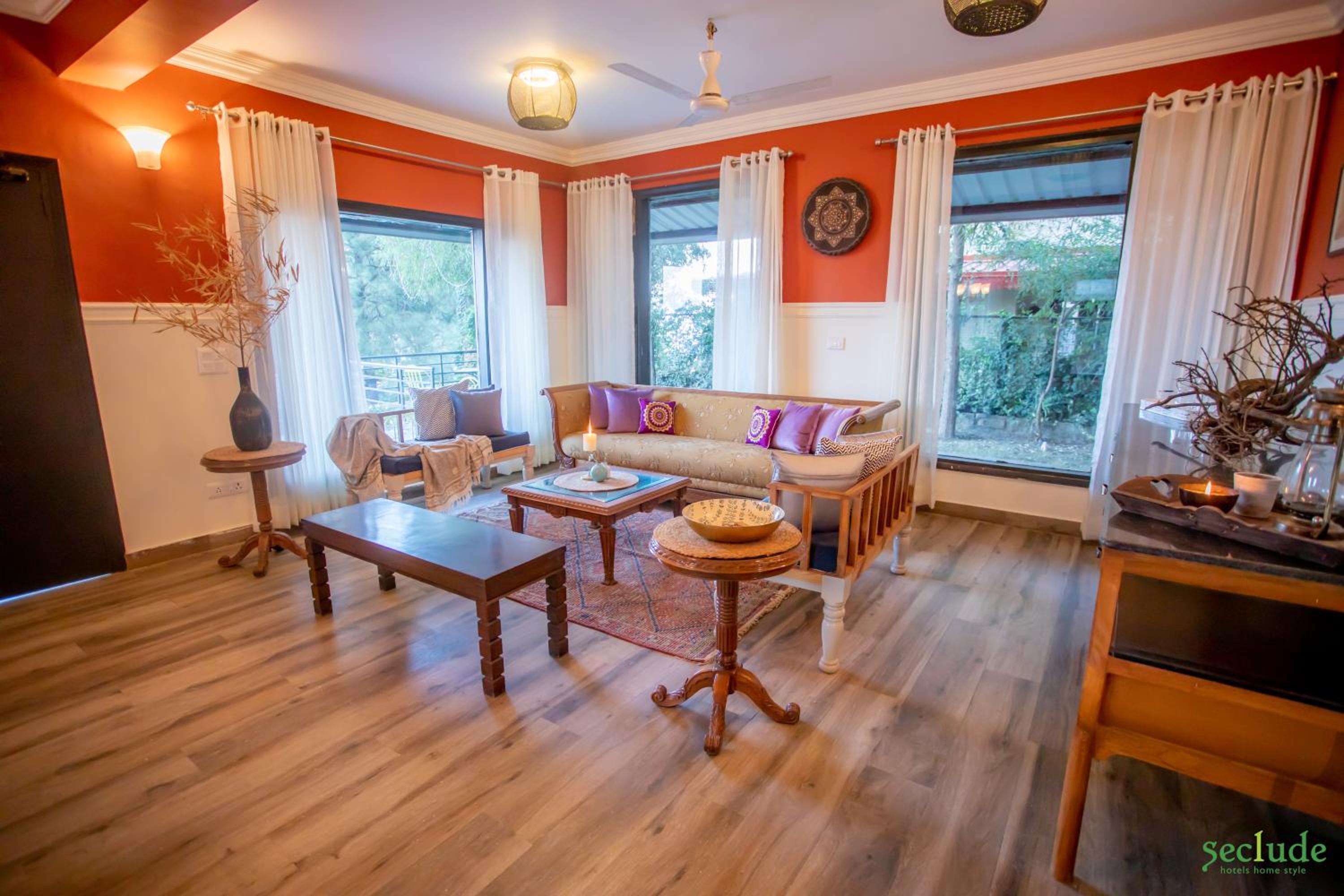 lounge