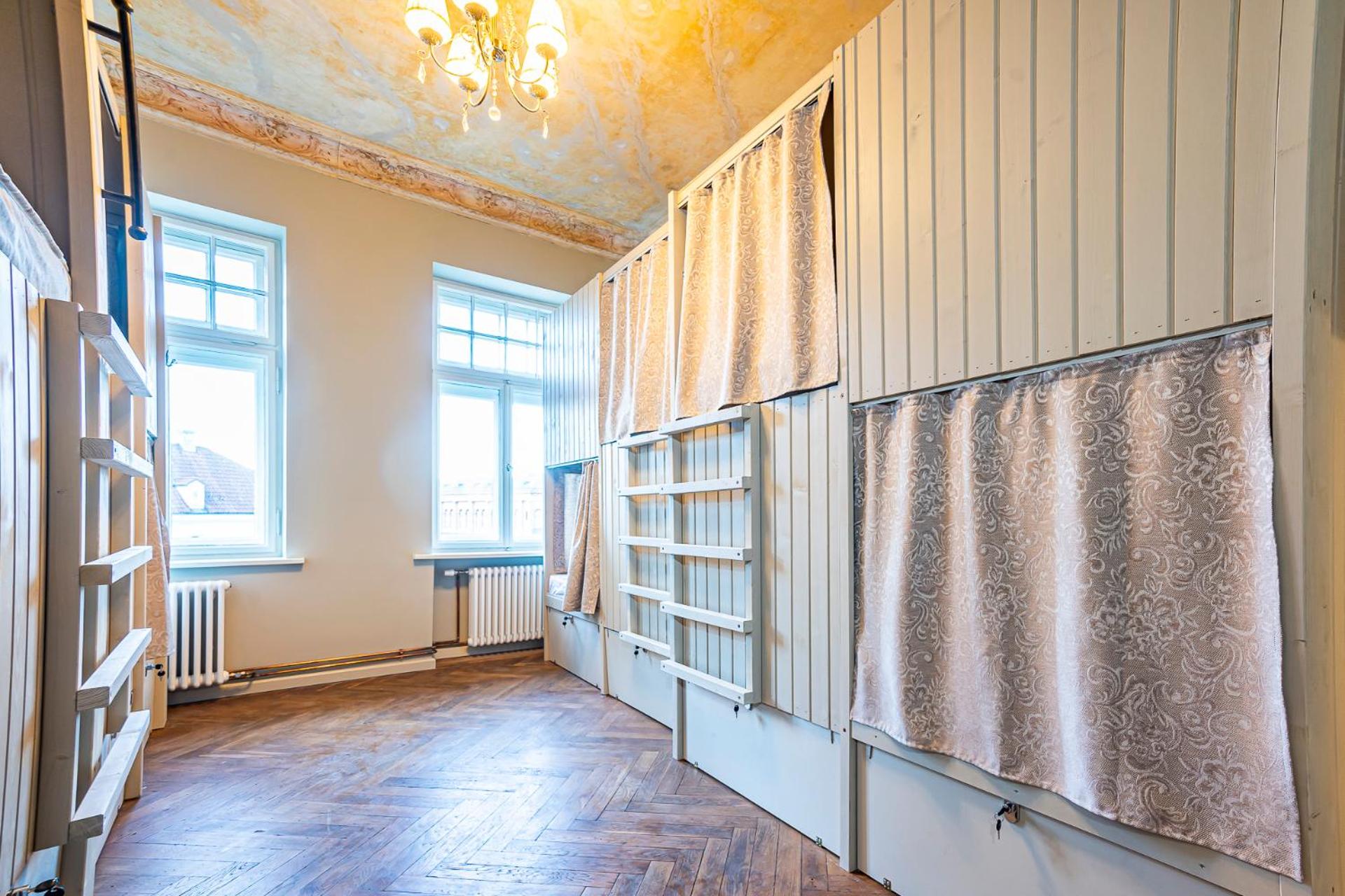 Blue Bird Boutique Hostel - Riga Old Town view 2
