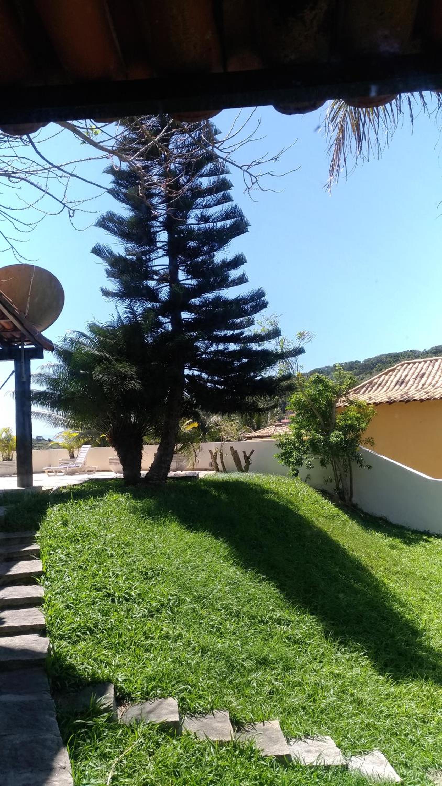 Espetacular Casa em João Fernandes e Vista Mar