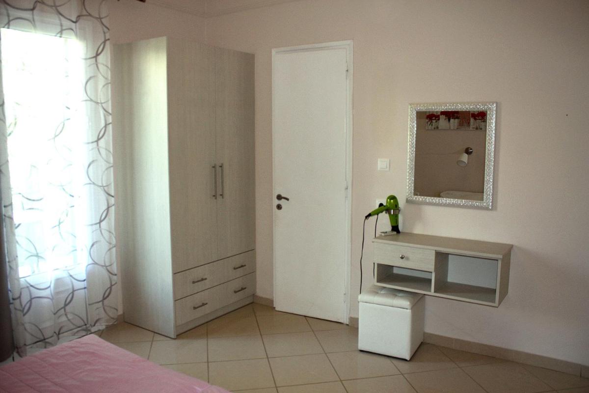 Photo 40