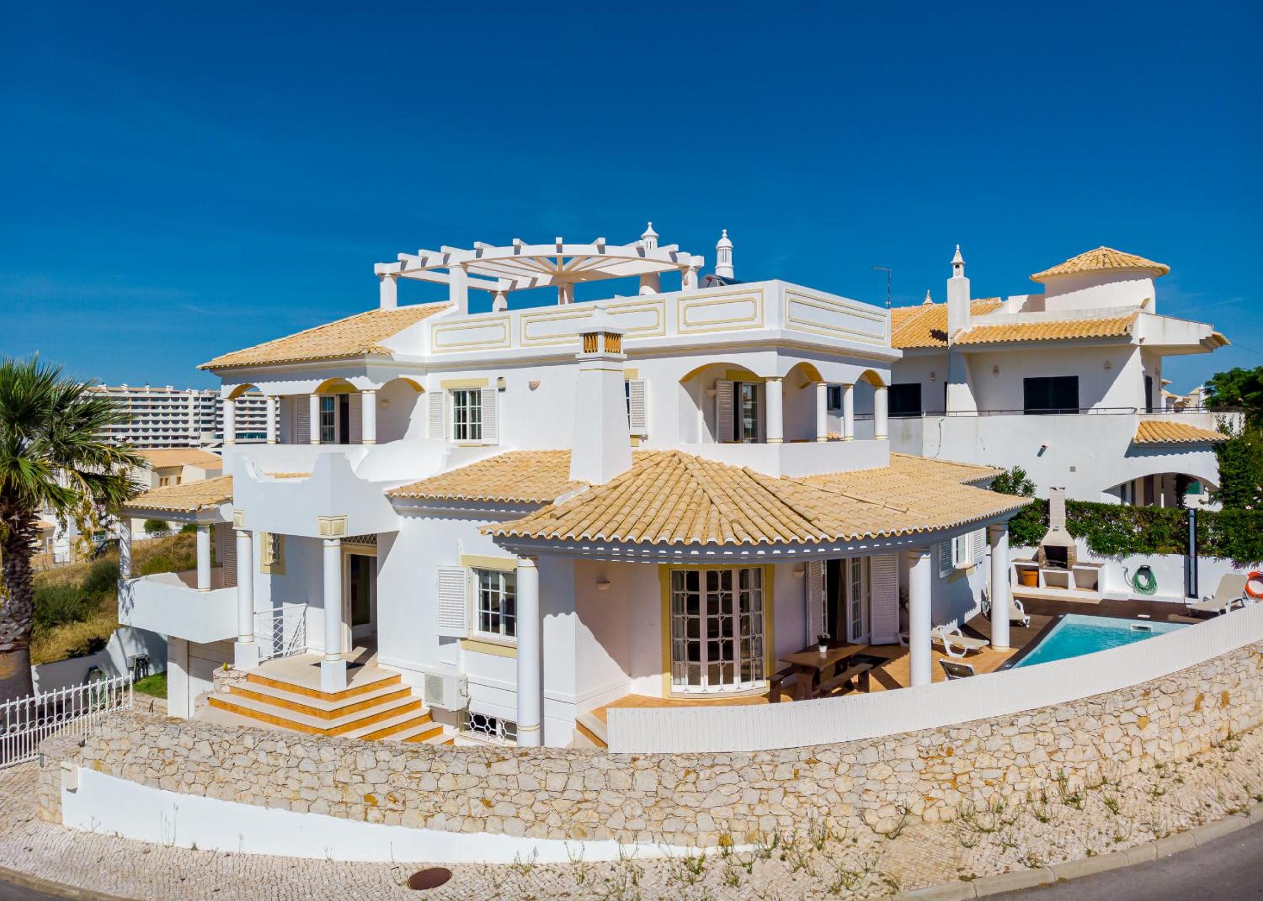 Hotel Villa Cecília - Image 1