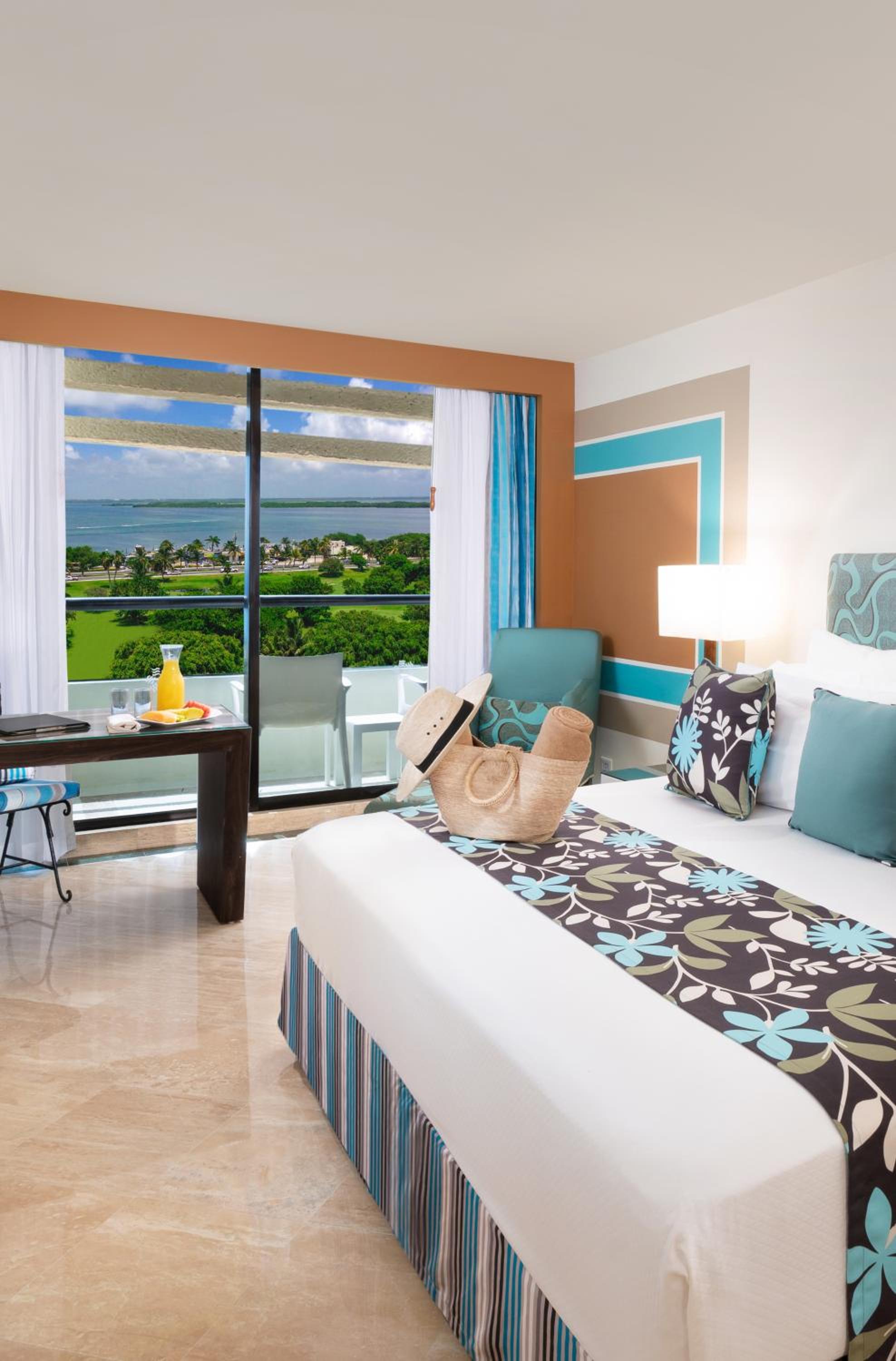 The Pyramid Cancun by Oasis - All Inclusive