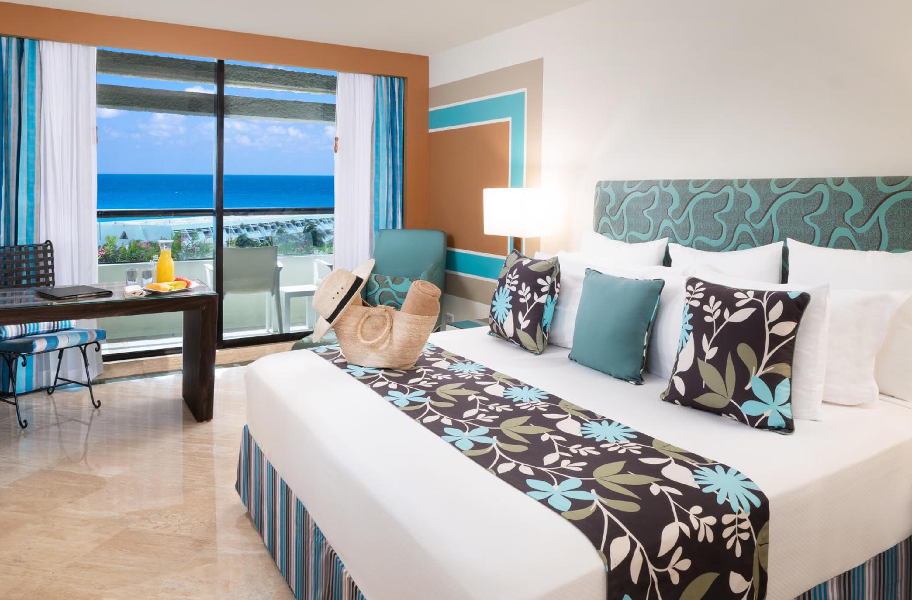The Pyramid Cancun by Oasis - All Inclusive