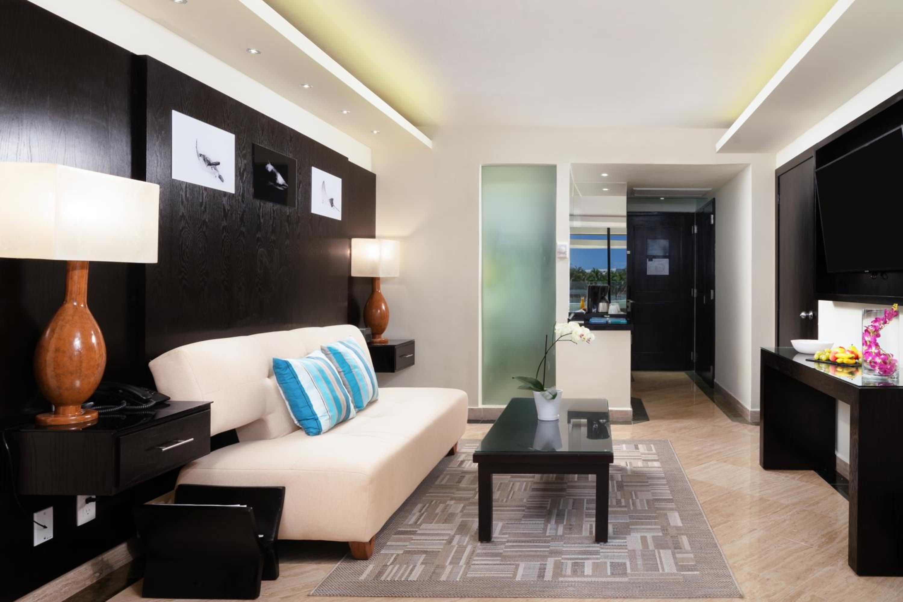 The Pyramid Cancun by Oasis - All Inclusive