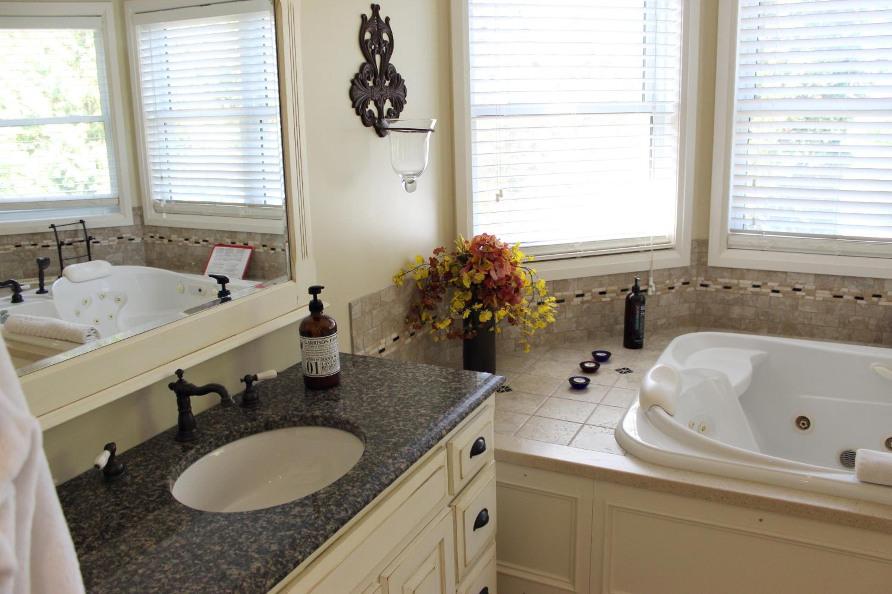 Norfolk Guest House Inn, photo 80