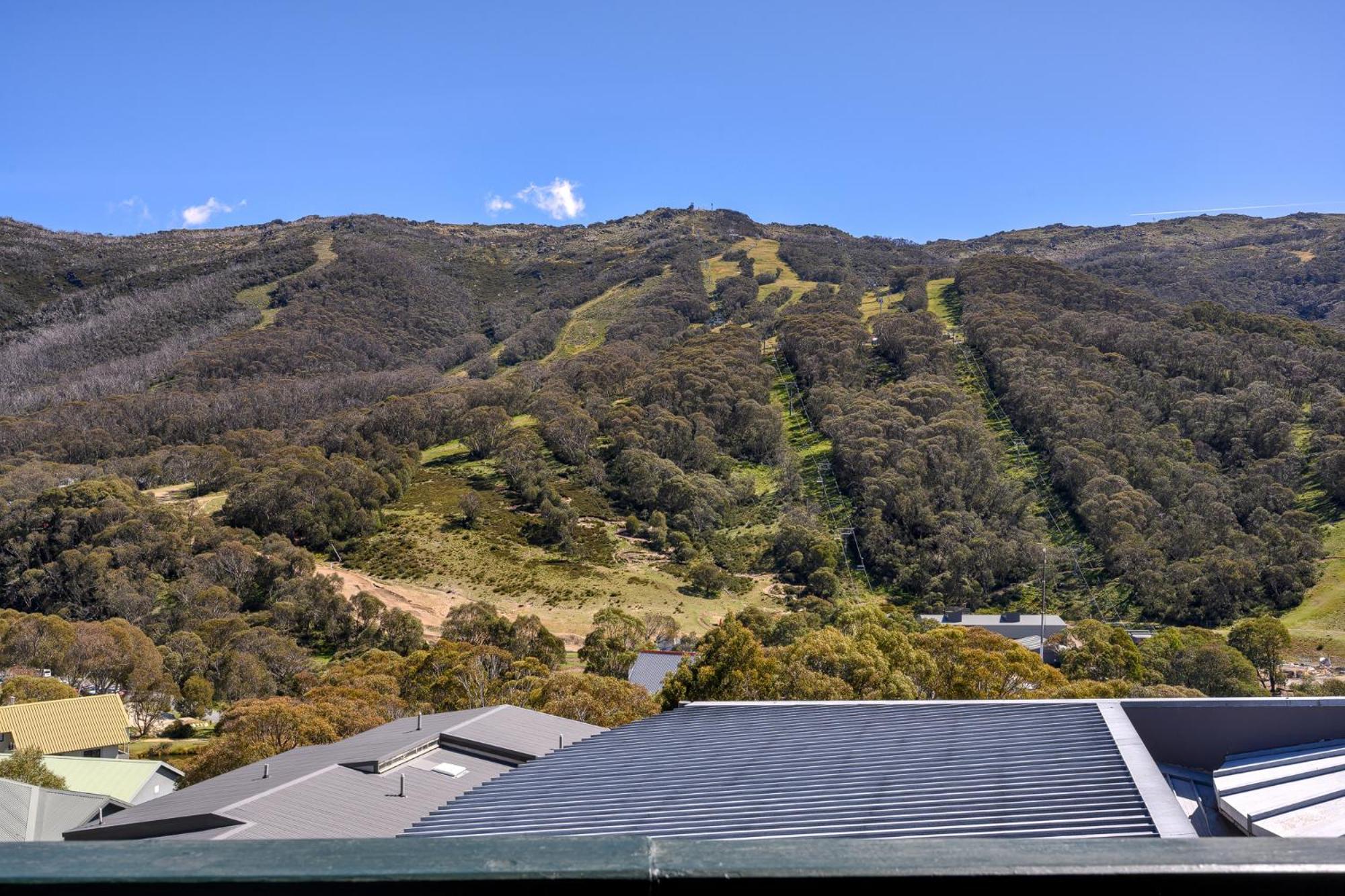 Kasees Apartments & Mountain Lodge
