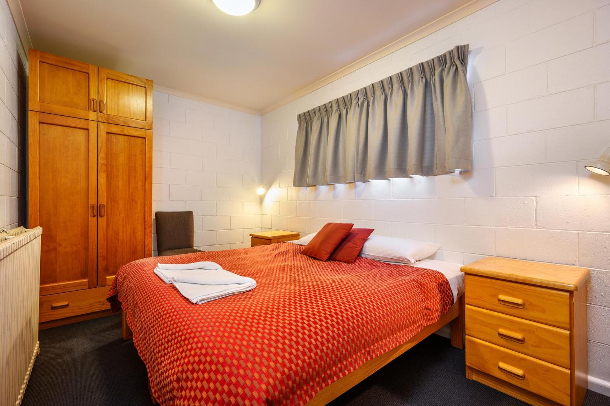 Kasees Apartments & Mountain Lodge