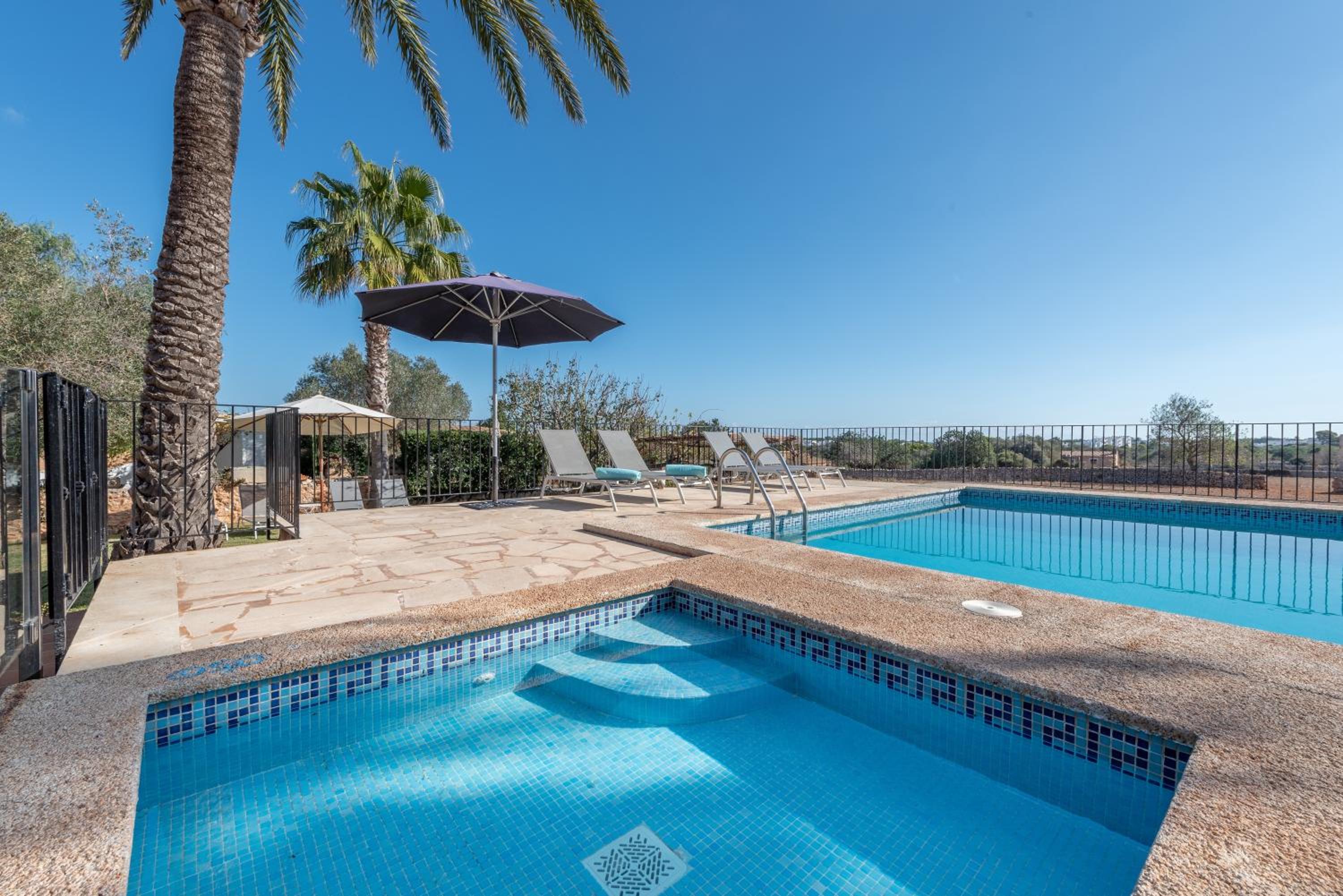 Hotel Na Burguera - Image 1