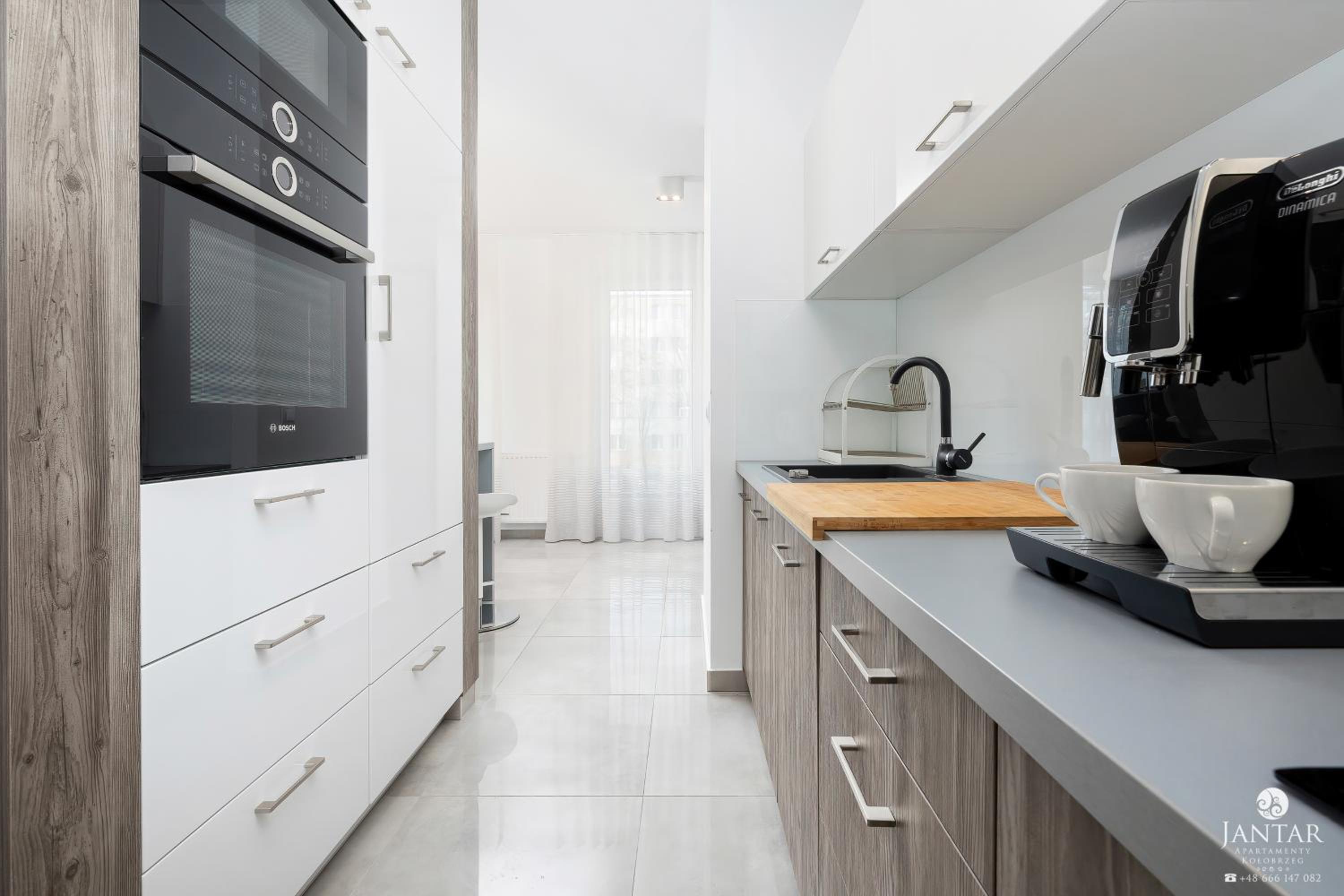 Jantar Apartamenty - DELUXE CITY CENTER view 5