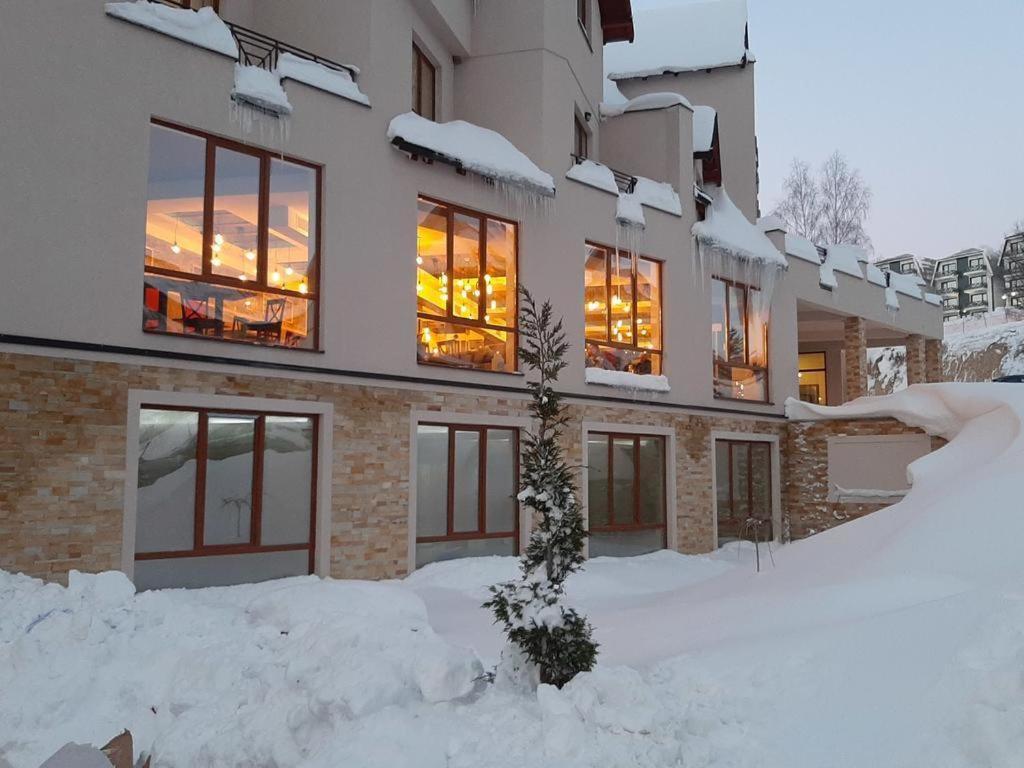 Dream Milmari L12 Apartman view 5