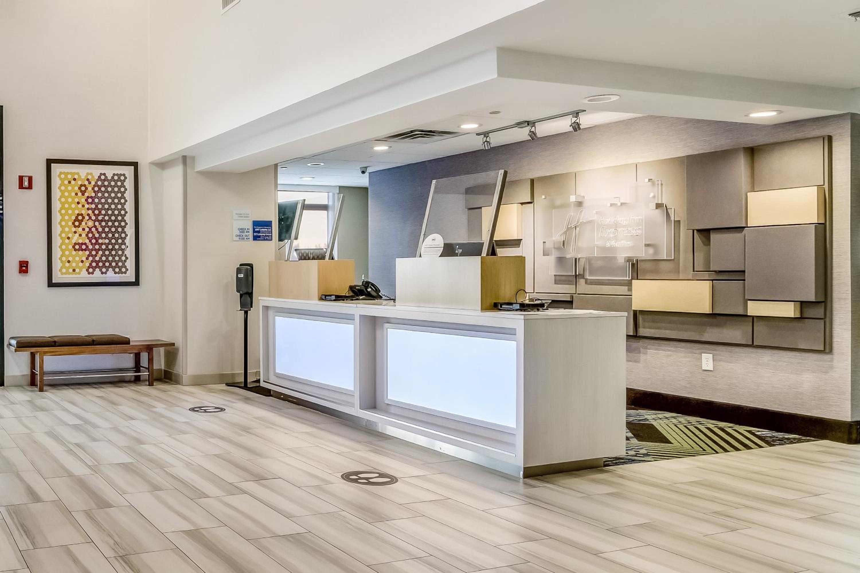 Longview Vacations - Holiday Inn Express Suites Longview North, an IHG Hotel - Property Image 41
