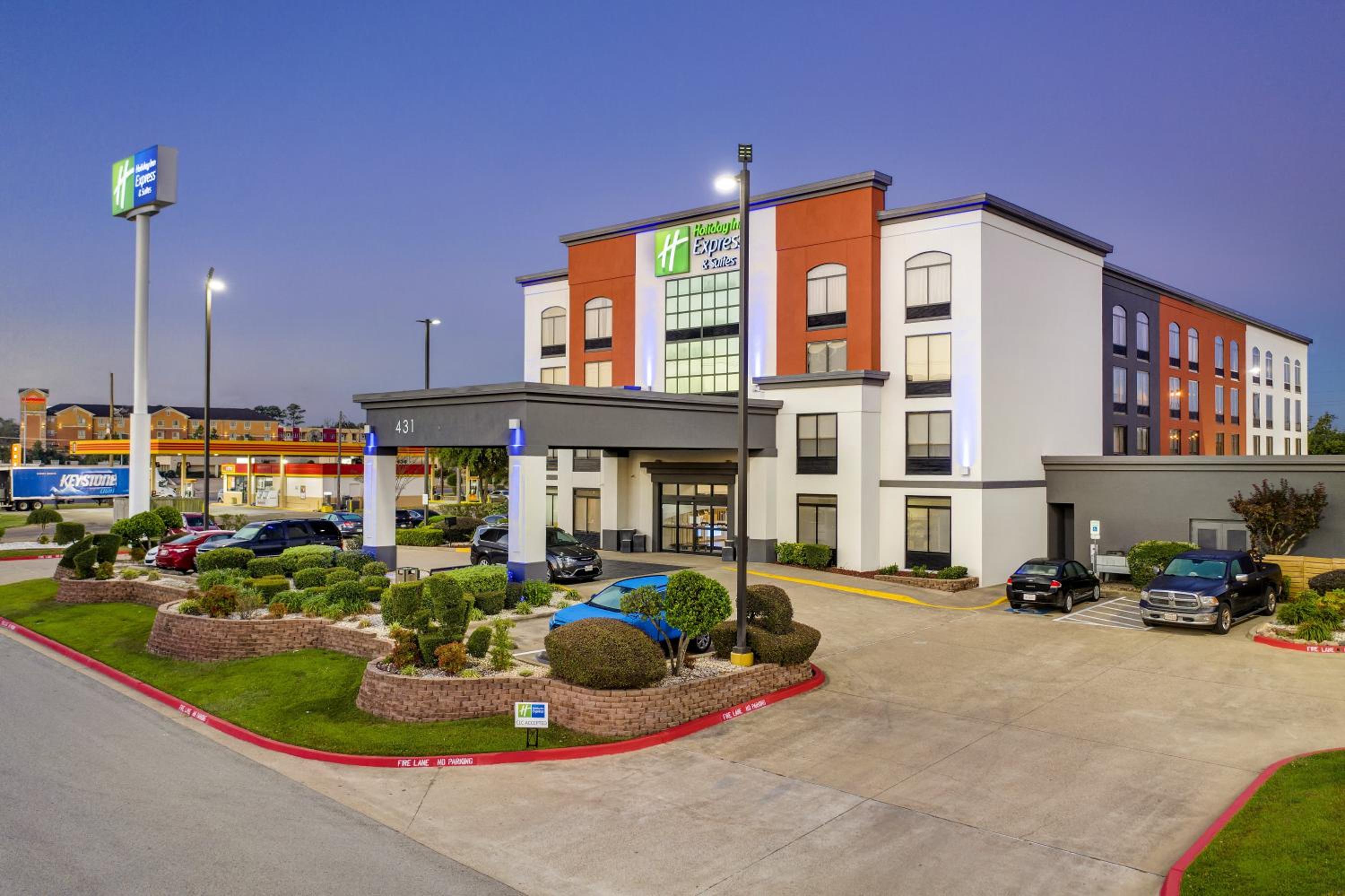 Longview Vacations - Holiday Inn Express Suites Longview North, an IHG Hotel - Property Image 1