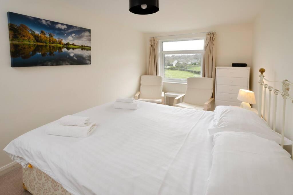 27 Thrang Brow, Chapel Stile view 5