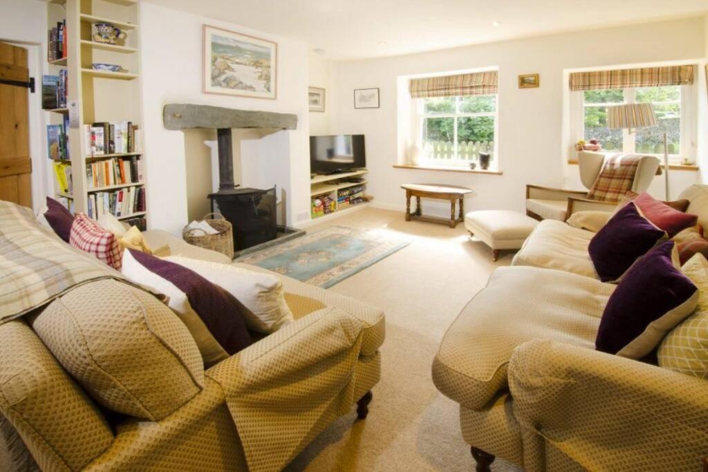 Barnhowe, Elterwater view 3
