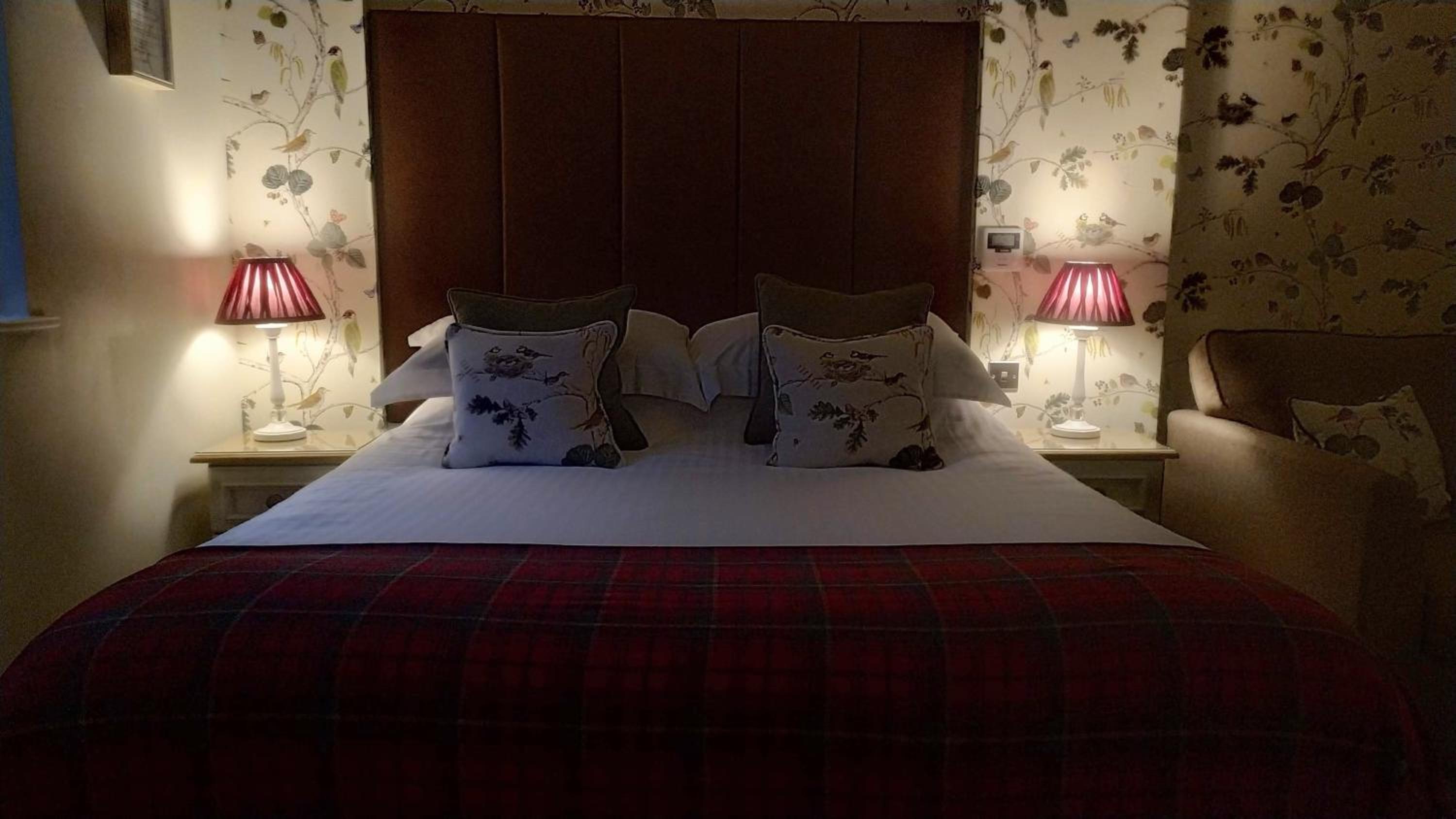 Photo 33