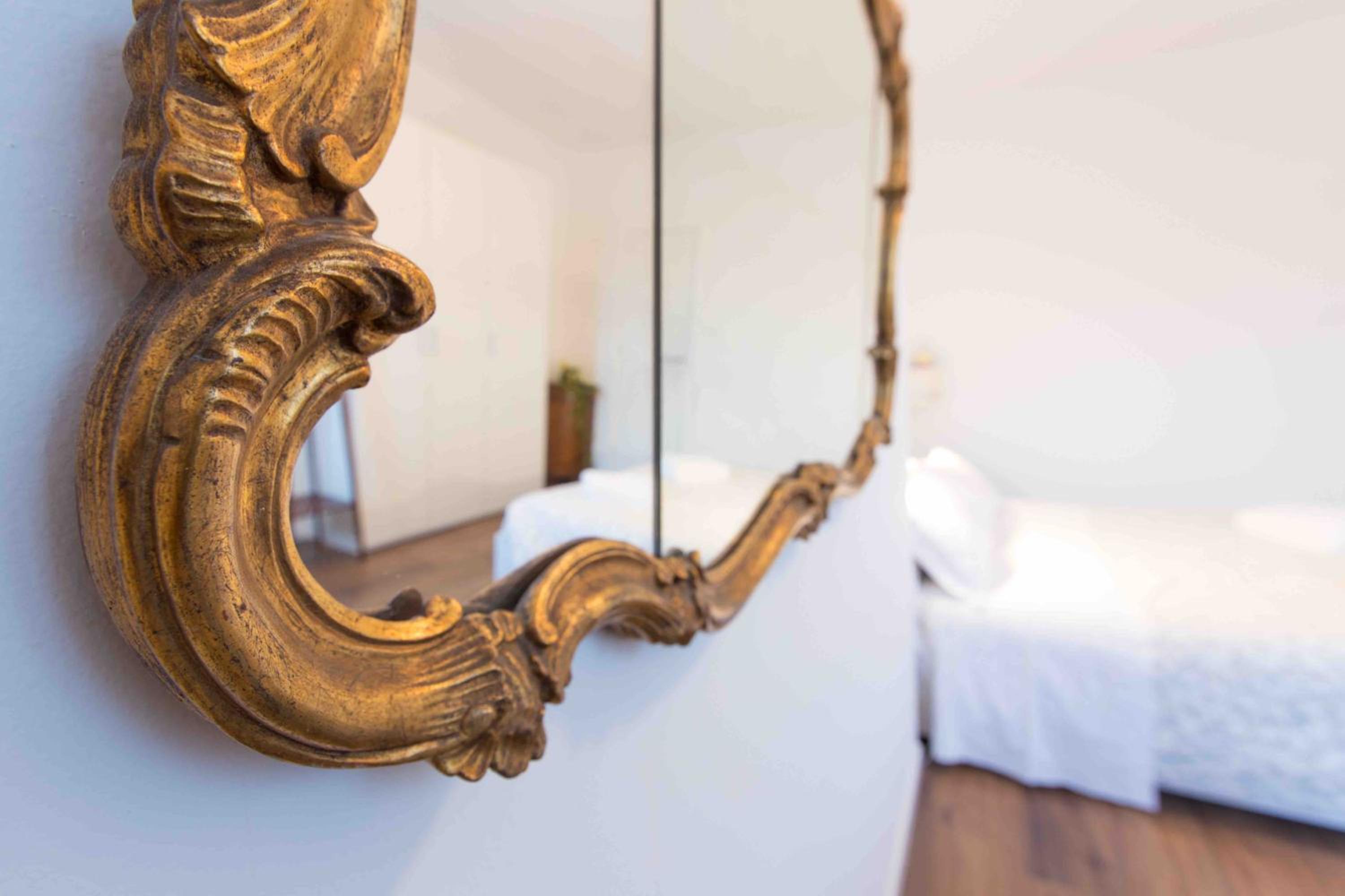 CA ZULIAN amazing canal view apartment