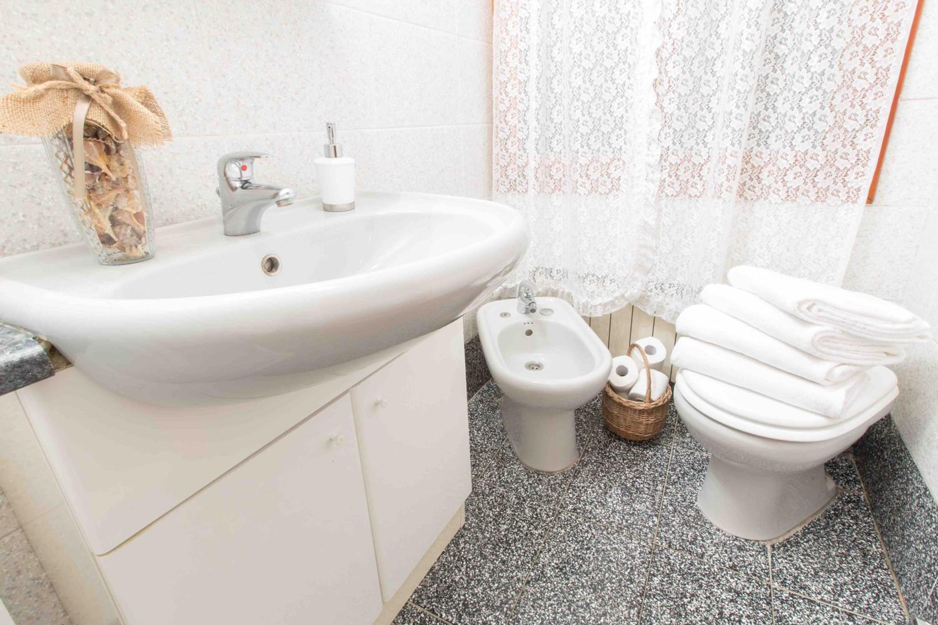 CA ZULIAN amazing canal view apartment