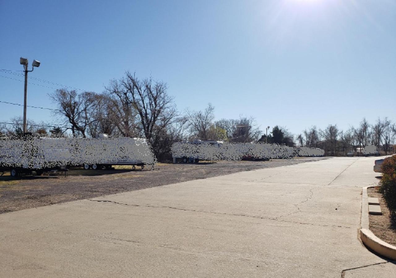 Woodward Vacations - Executive Inn Woodward - Property Image 5