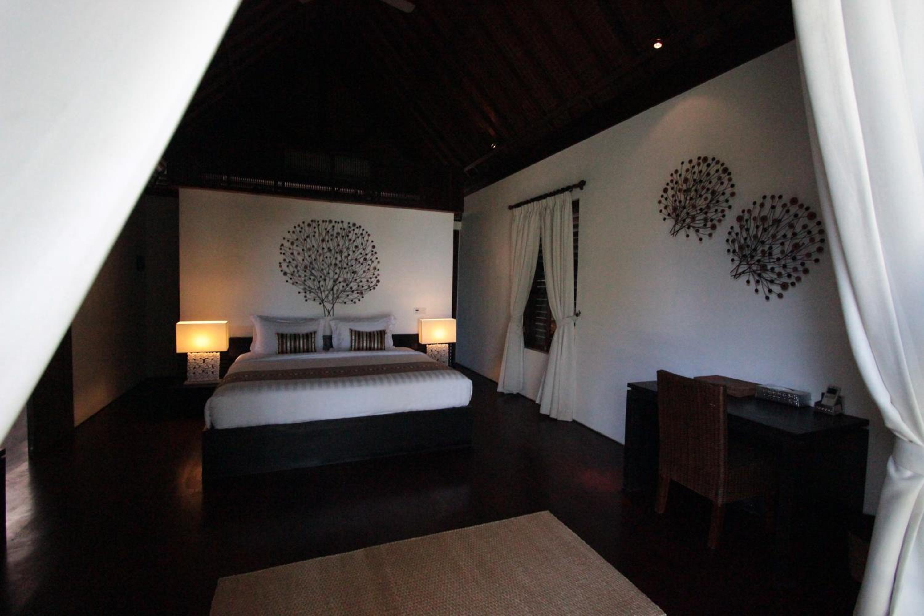 Villa Samudra Luxury Beachfront