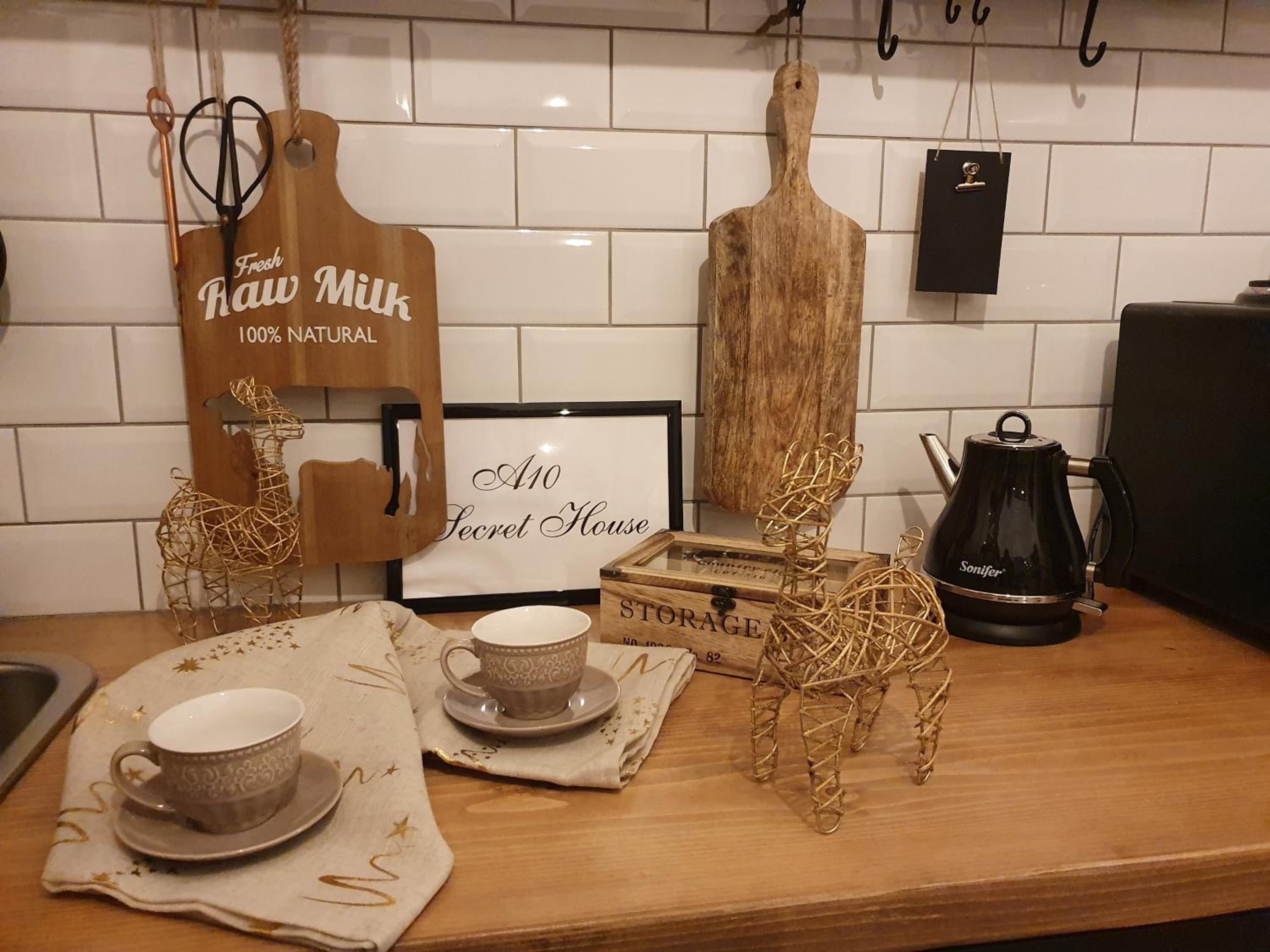 A10 SecretHouse photo 2