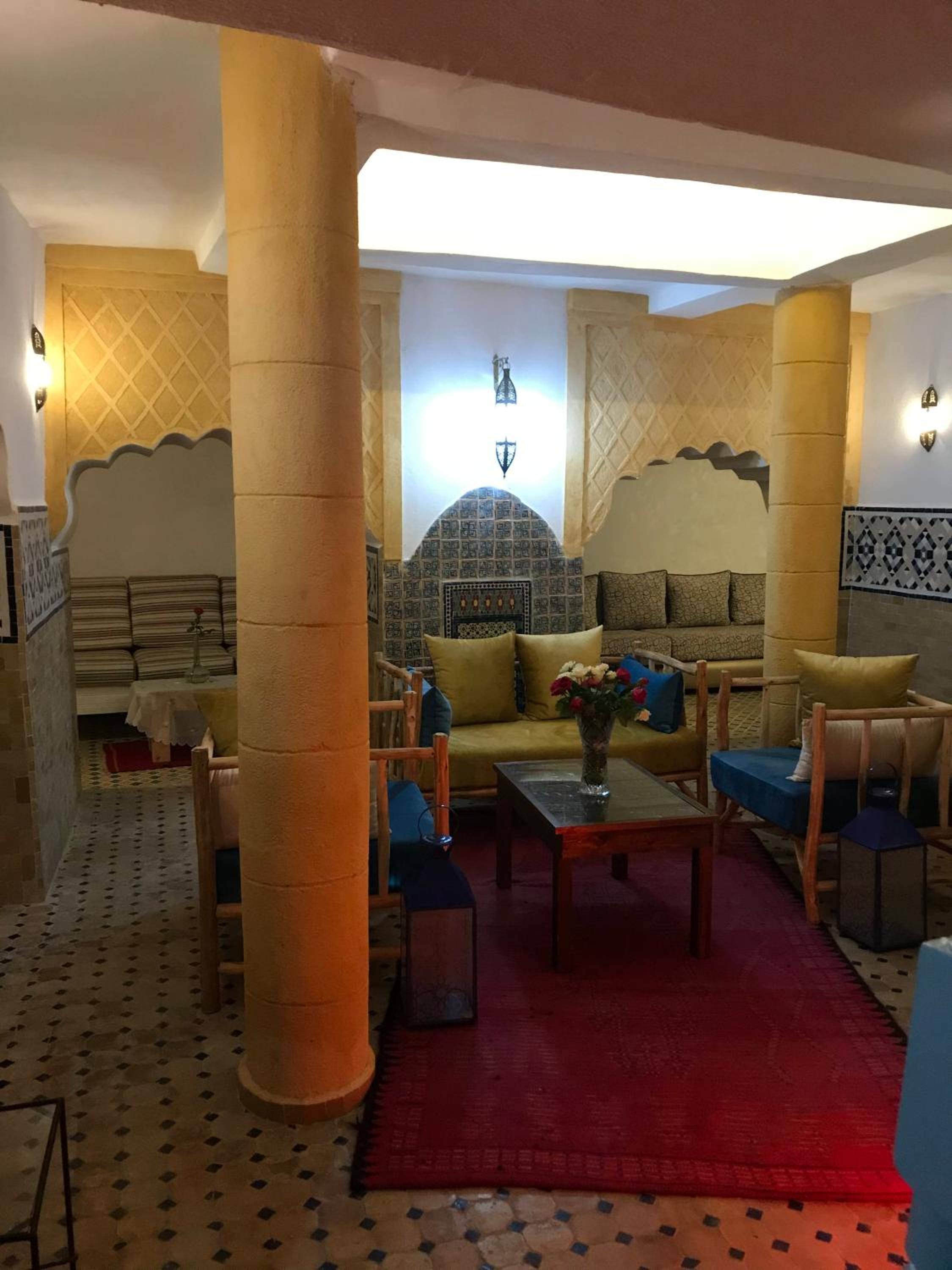 lounge