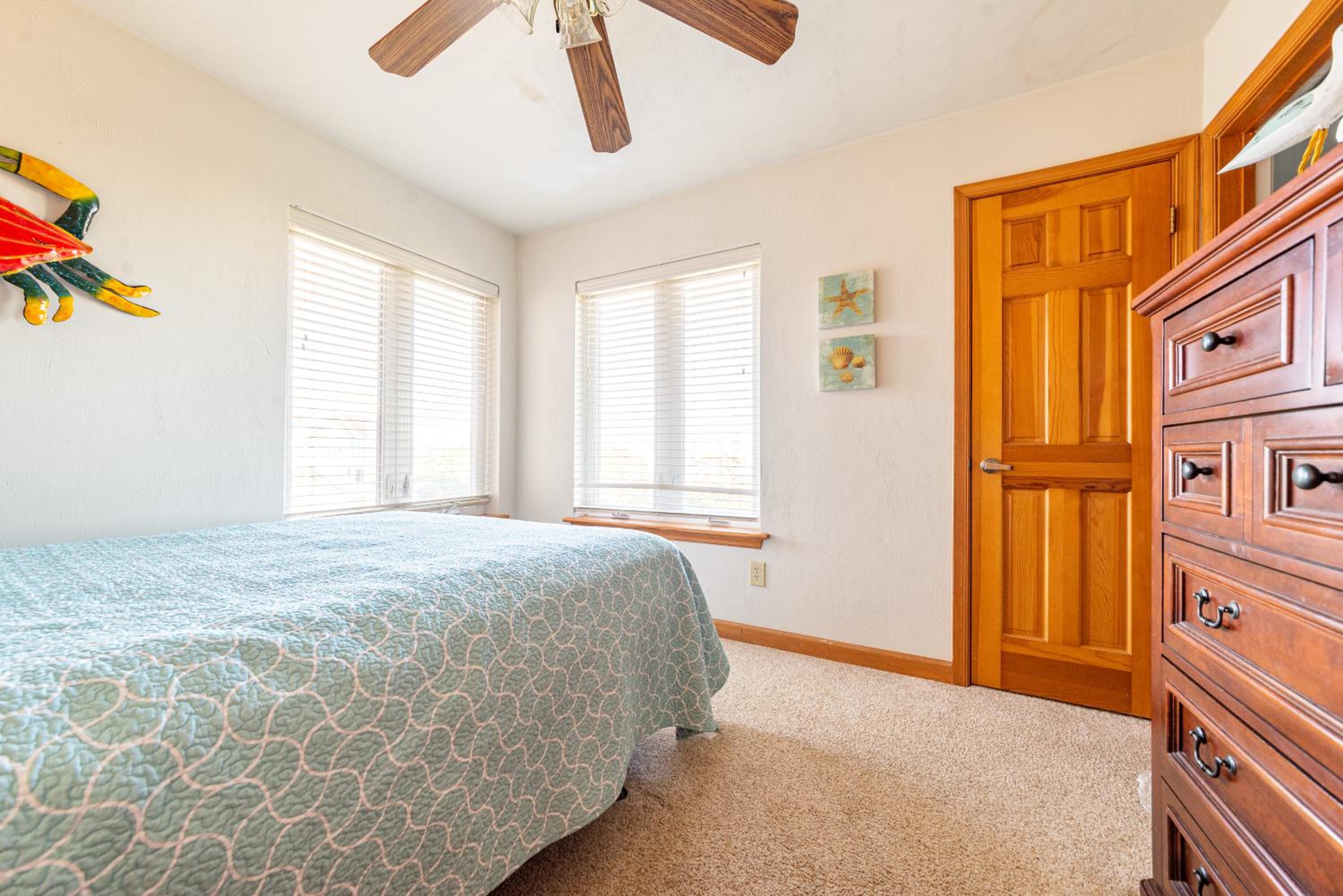 Sandi Hill - Corolla, Whalehead, 295 Yds to Beach, Ocean View, Pool, Hot Tub, Pets OK