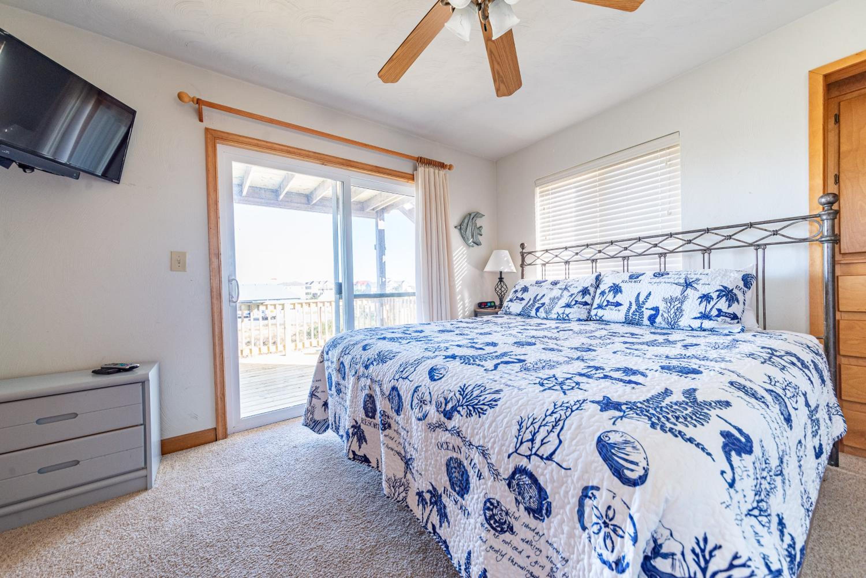 Sandi Hill - Corolla, Whalehead, 295 Yds to Beach, Ocean View, Pool, Hot Tub, Pets OK