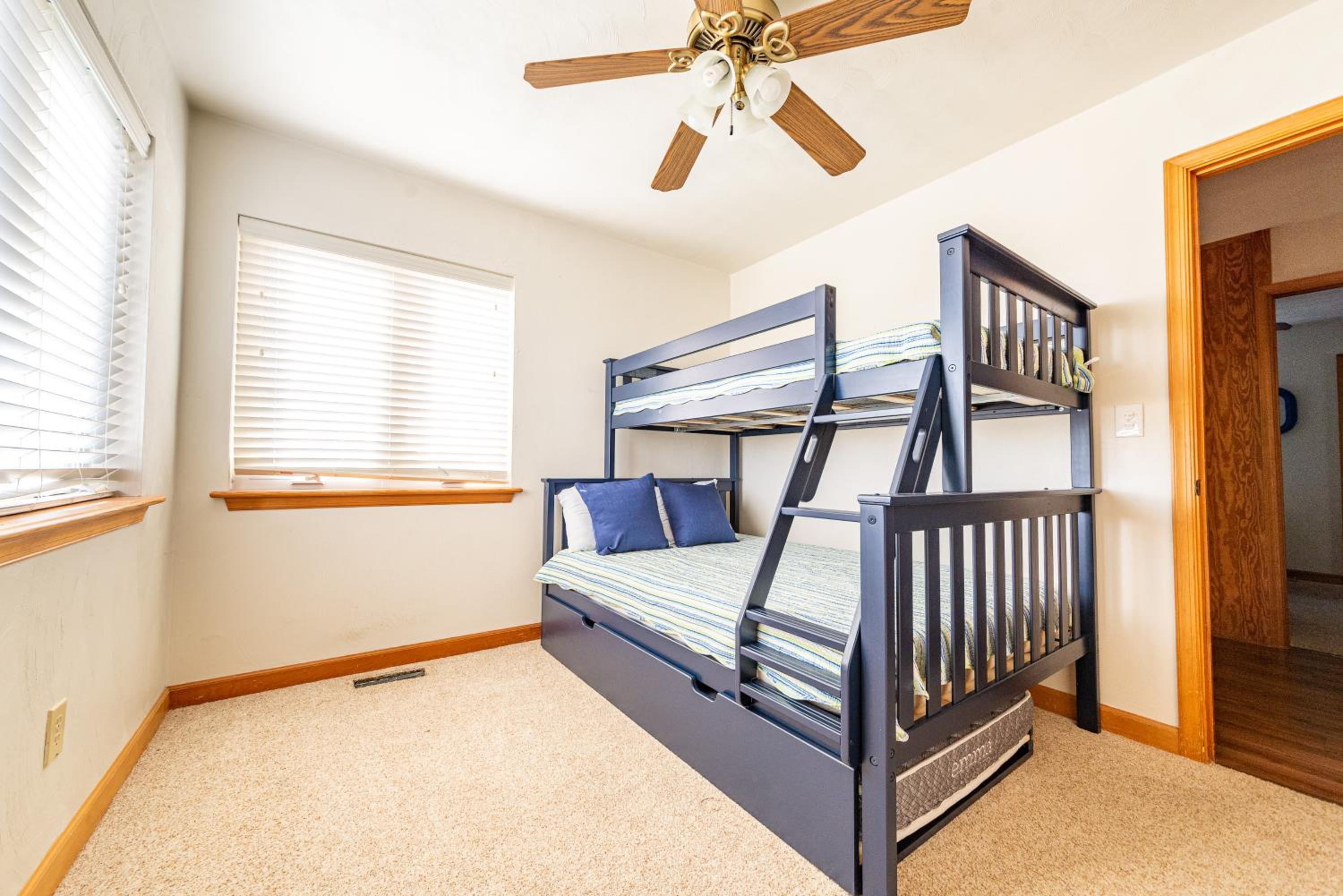 Sandi Hill - Corolla, Whalehead, 295 Yds to Beach, Ocean View, Pool, Hot Tub, Pets OK