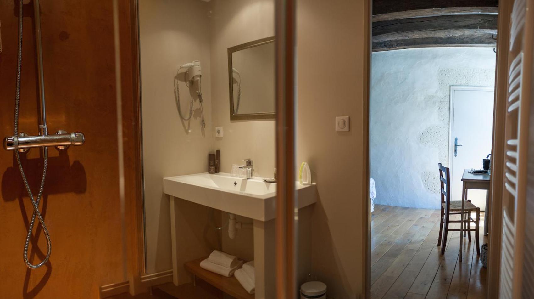 Logis Hotel Relais de la Mothe - Property Image 33
