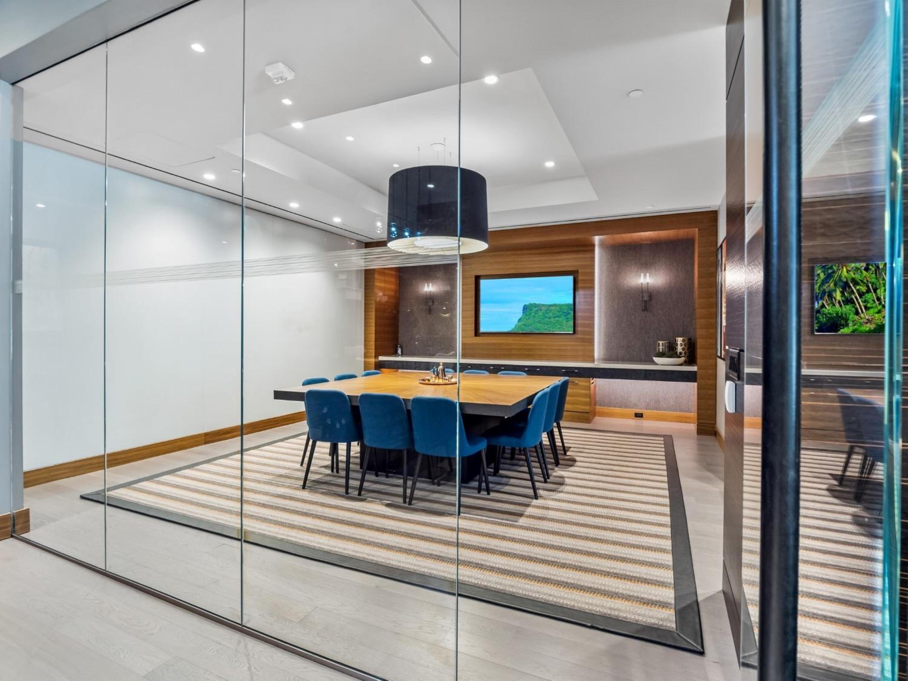 Bluebird Suites at Reston Town Center - Property Image 48