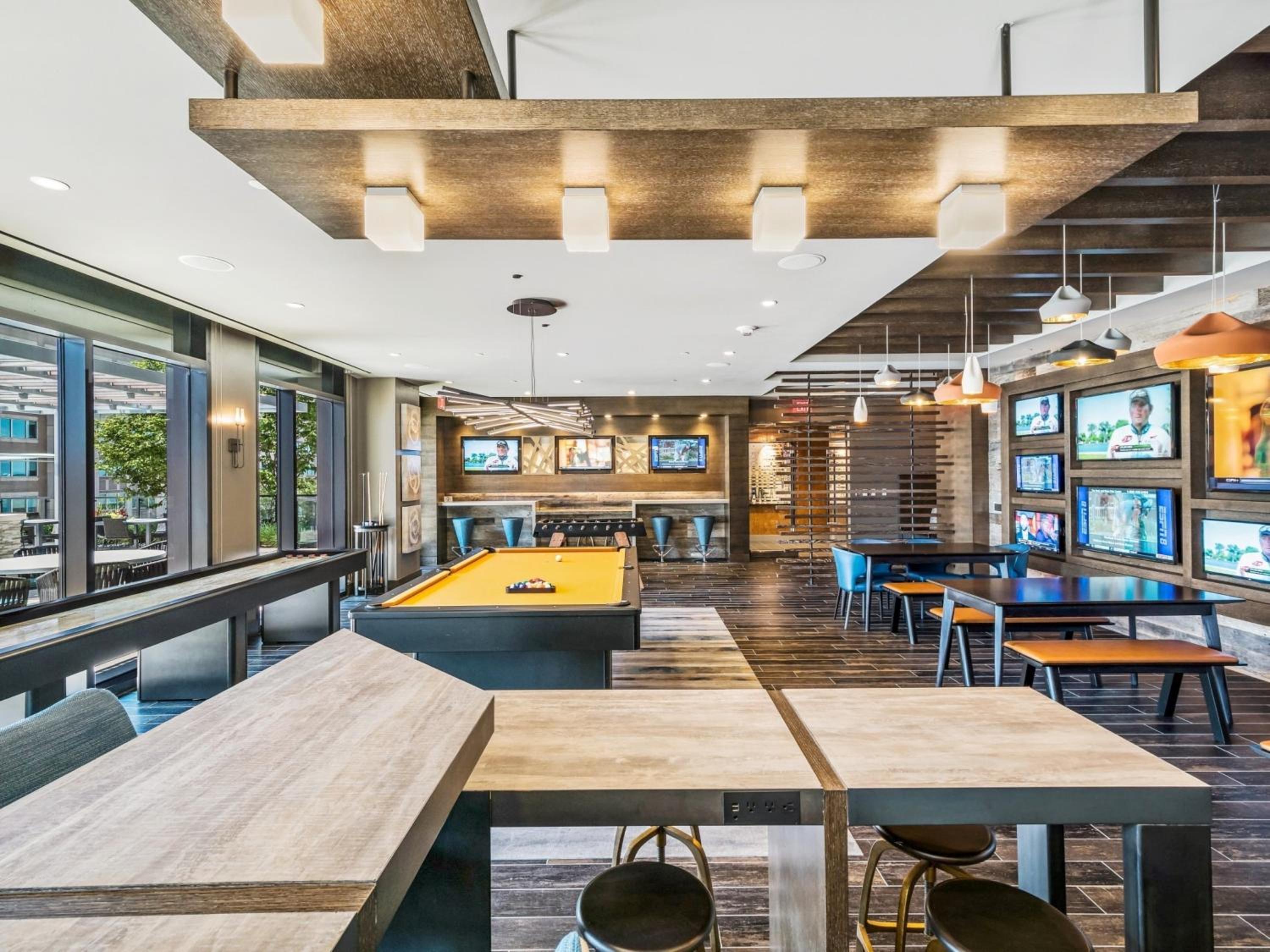 Bluebird Suites at Reston Town Center - Property Image 80