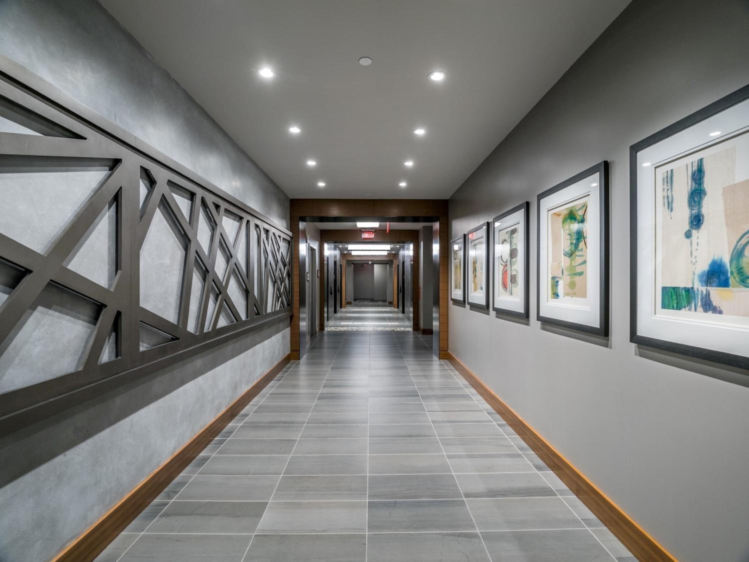 Bluebird Suites at Reston Town Center - Property Image 18