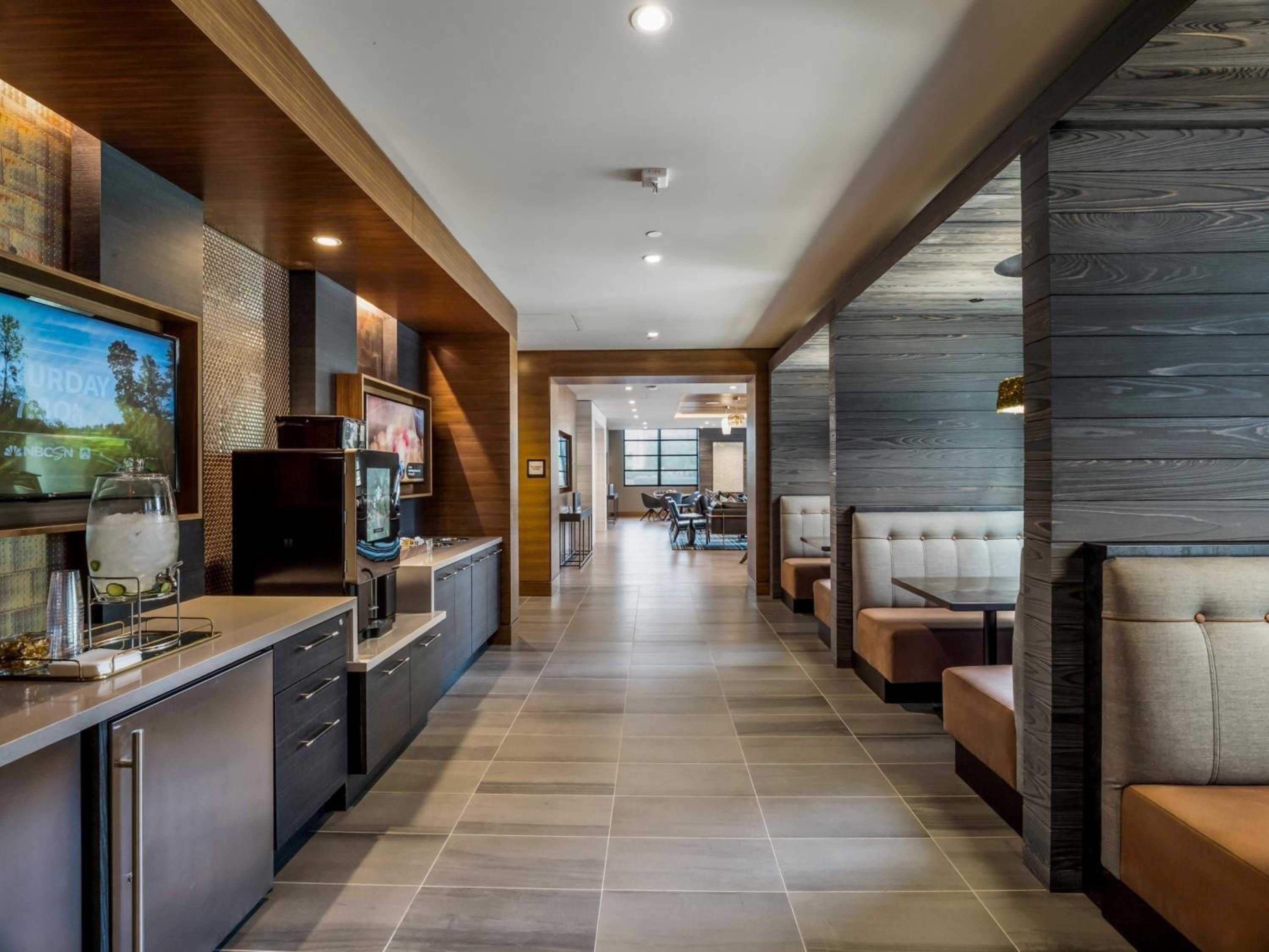 Bluebird Suites at Reston Town Center - Property Image 20