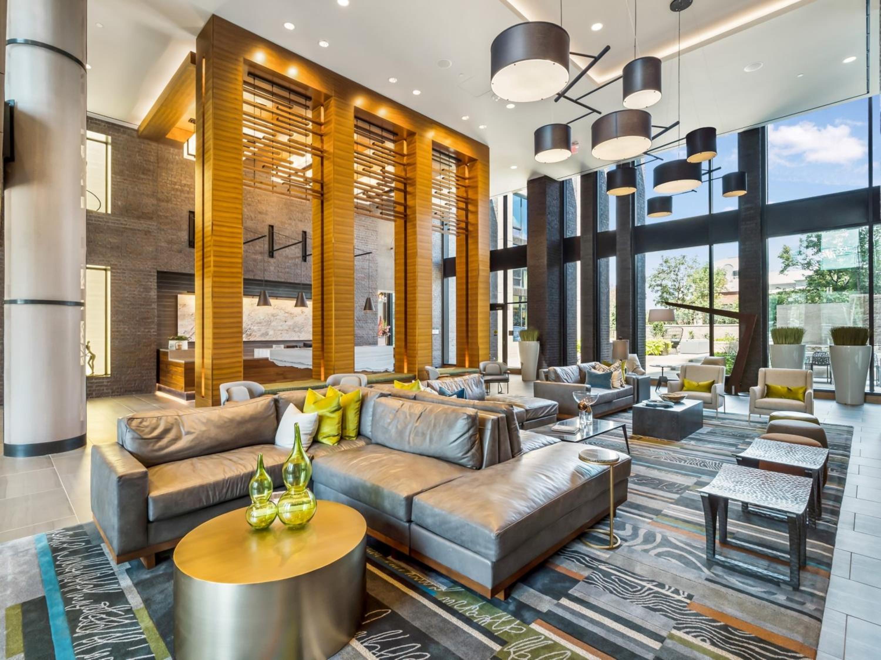 Bluebird Suites at Reston Town Center - Property Image 59