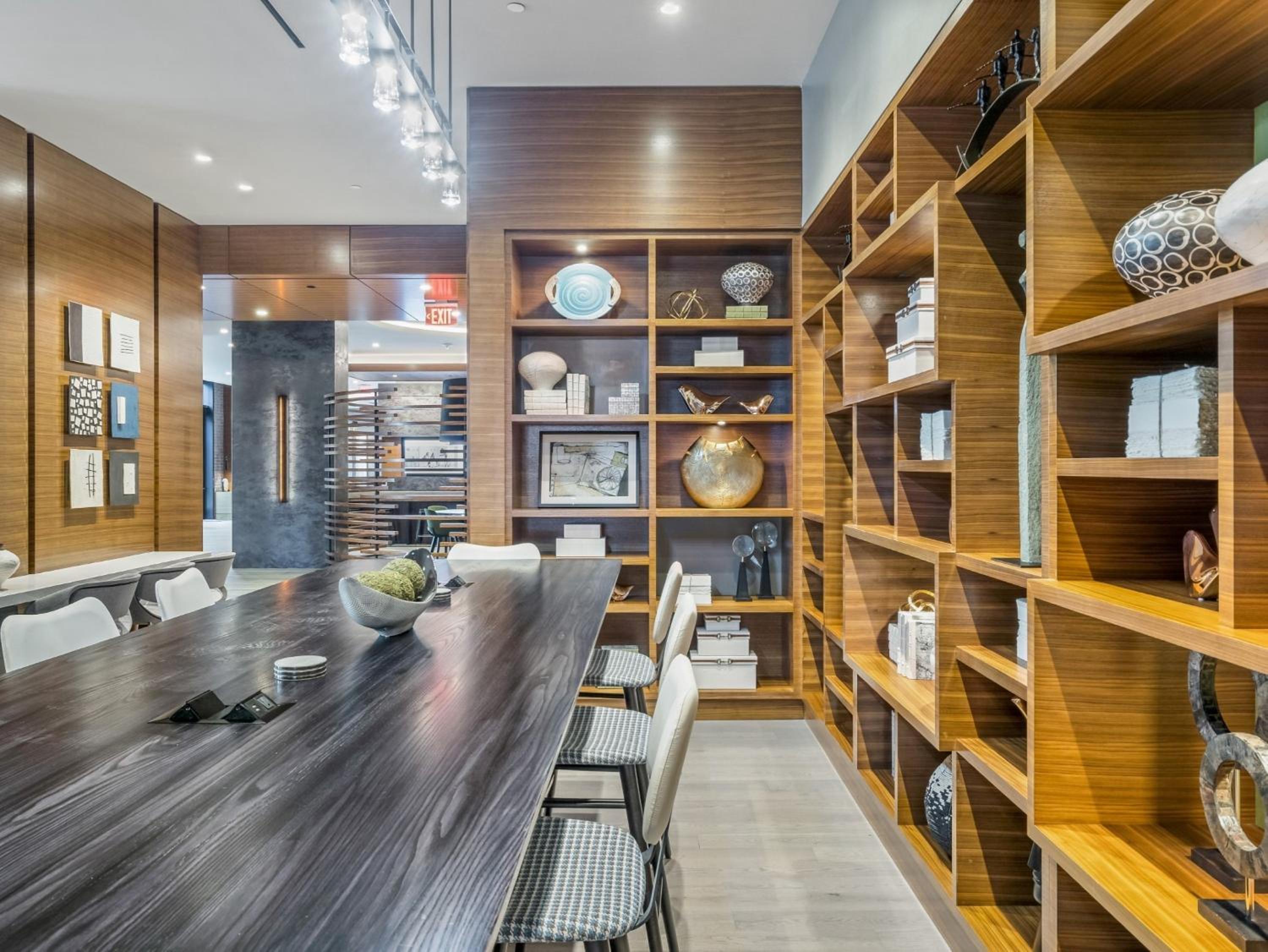 Bluebird Suites at Reston Town Center - Property Image 63