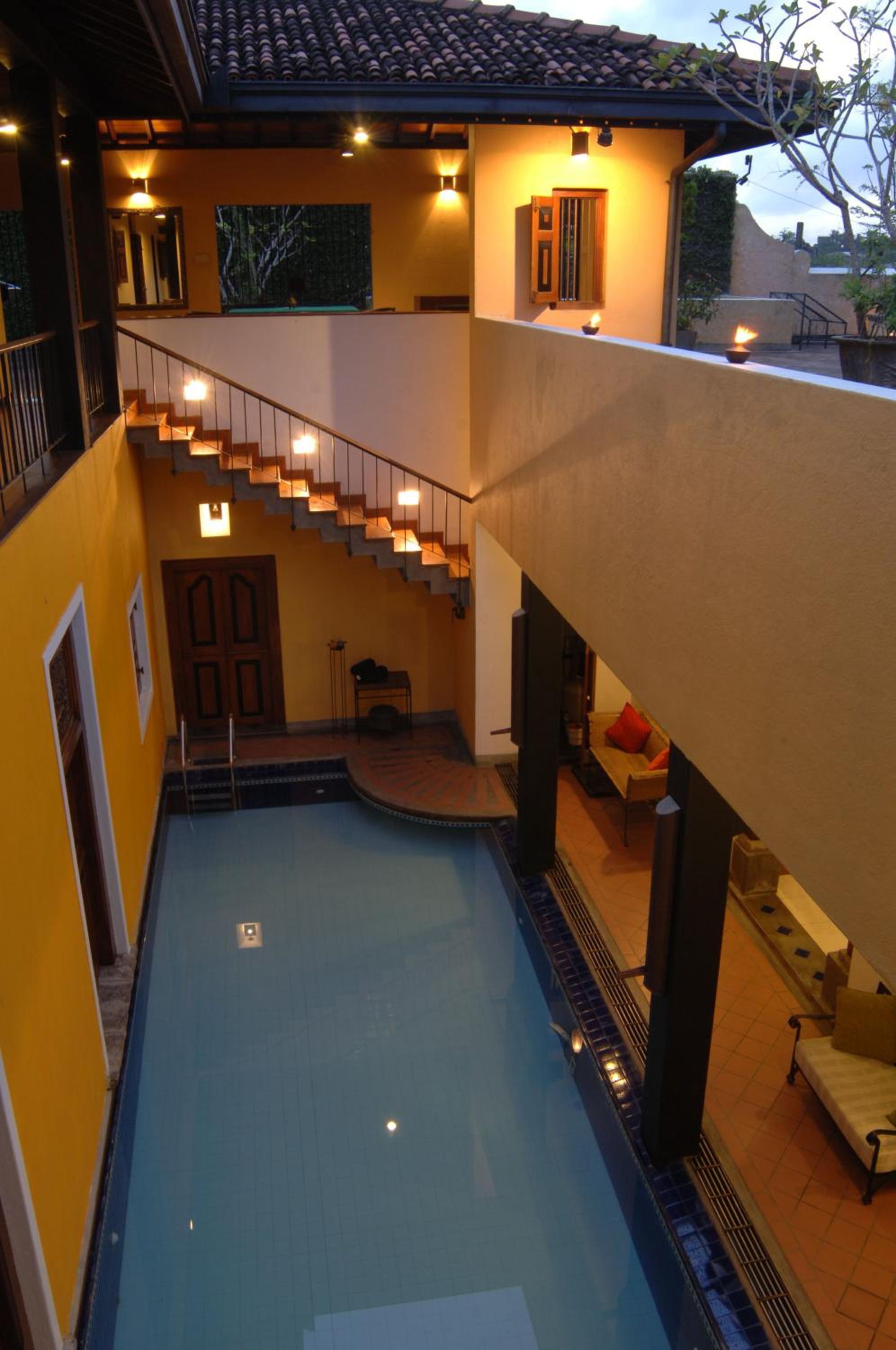 Villa Capers