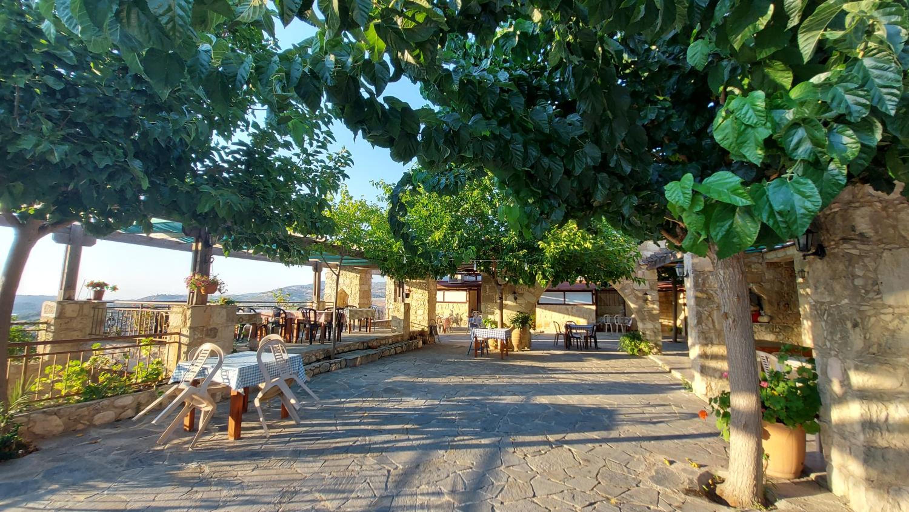 Studio with view in Polis area