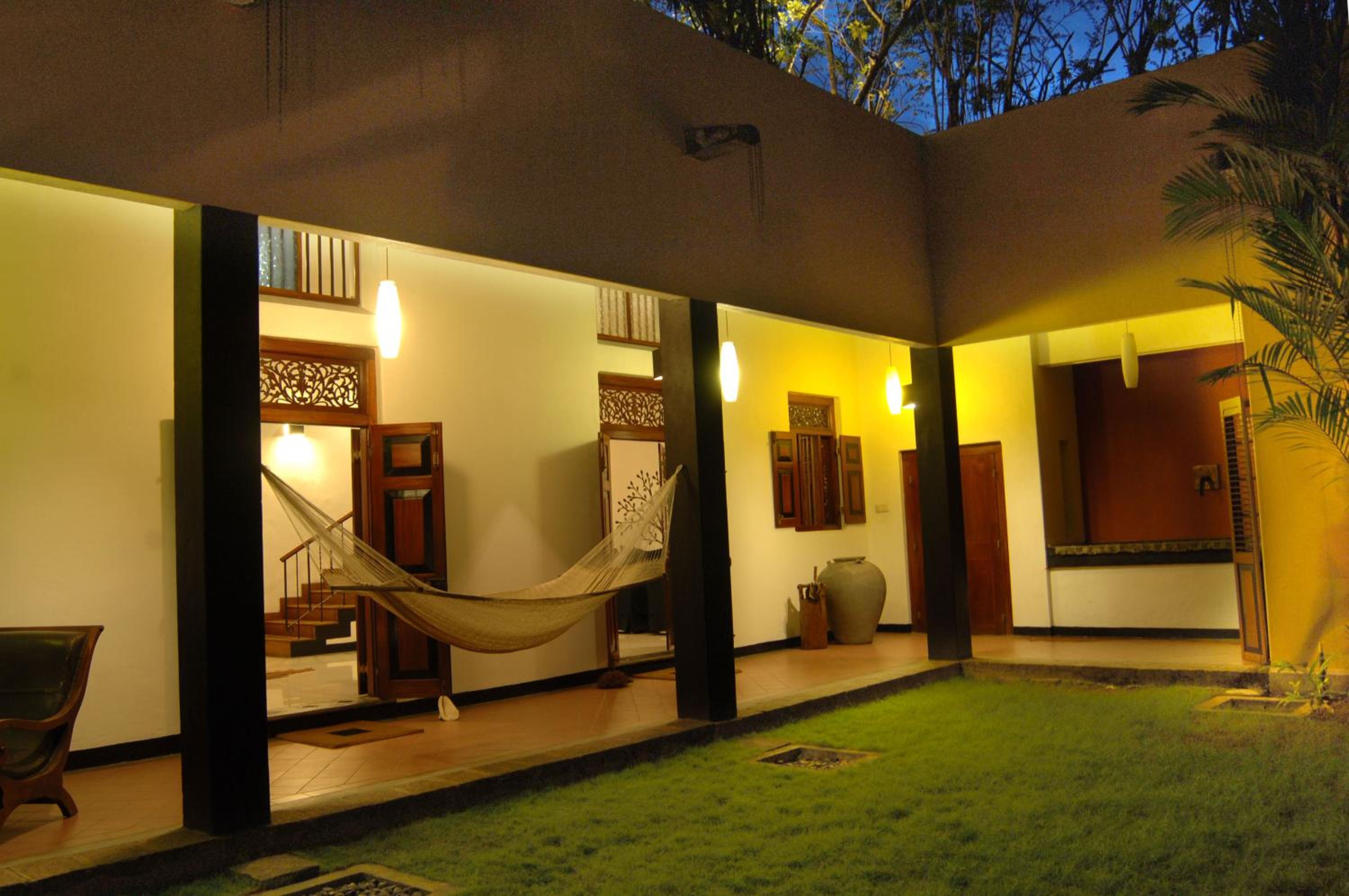 Villa Capers