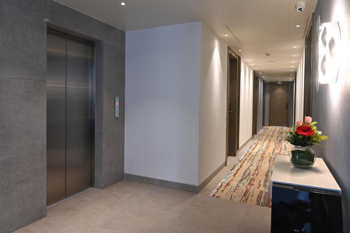 hotel reception