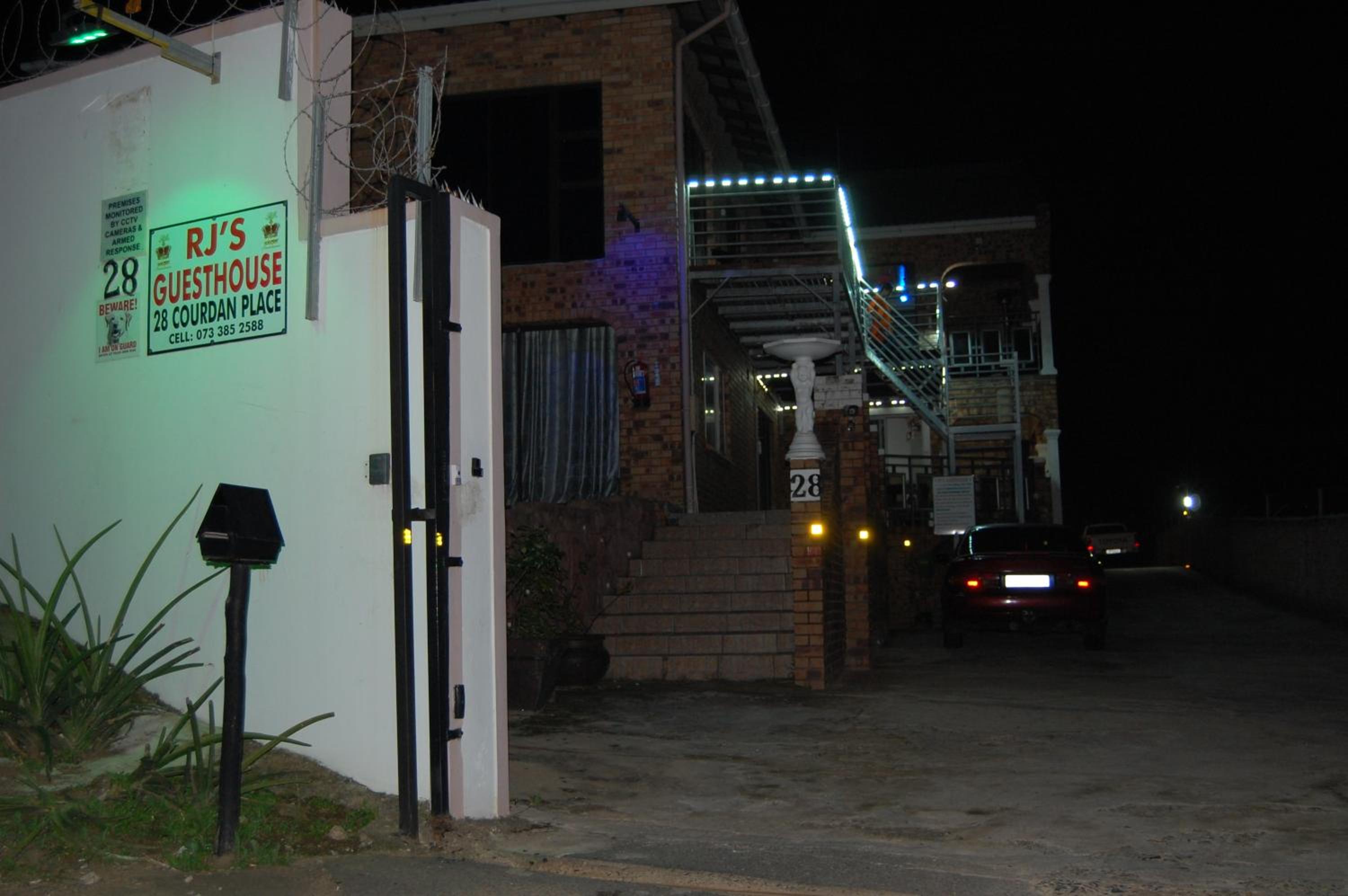 RJs Guesthouse