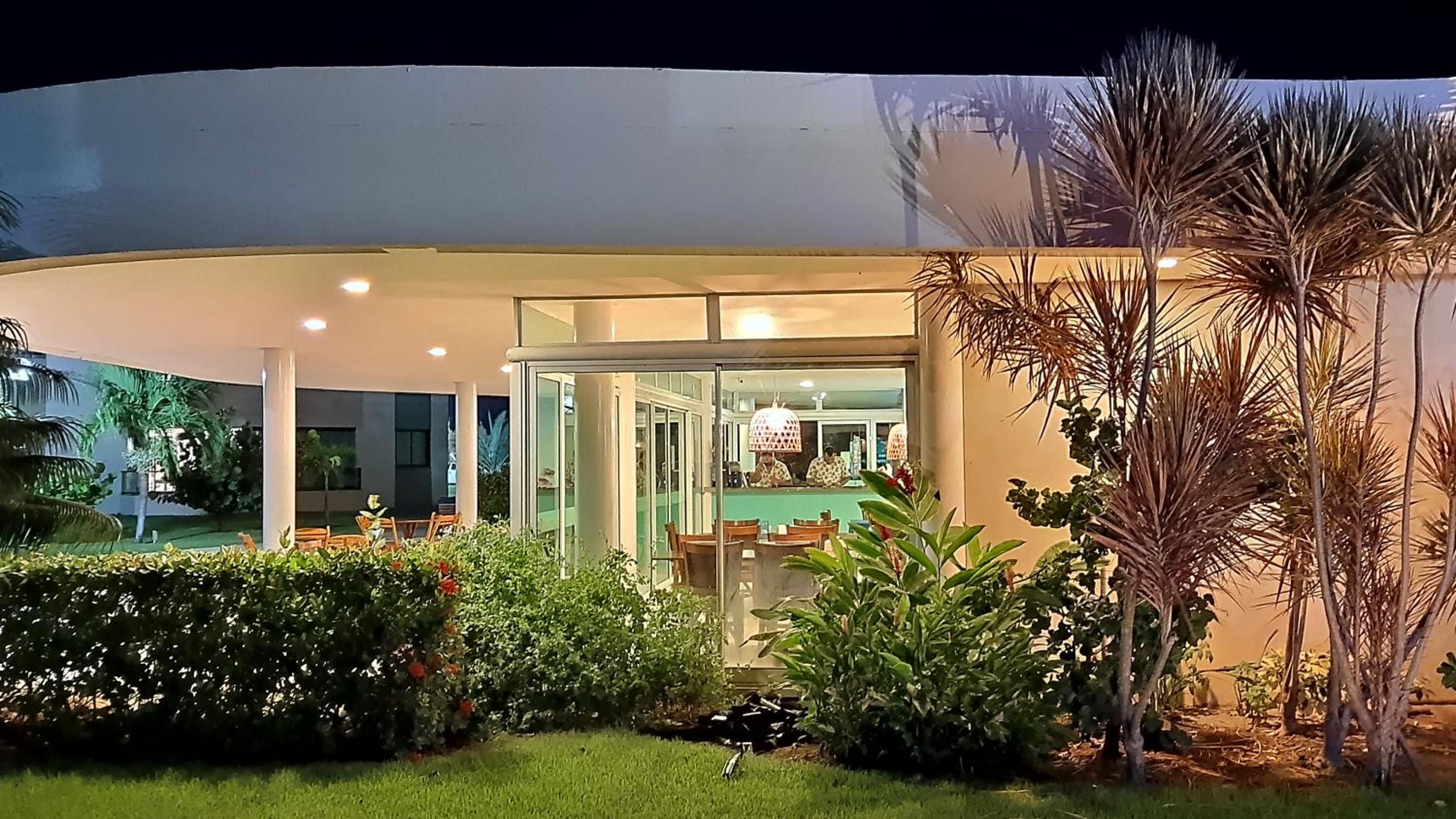 CARNEIROS BEACH RESORT AP 311 E