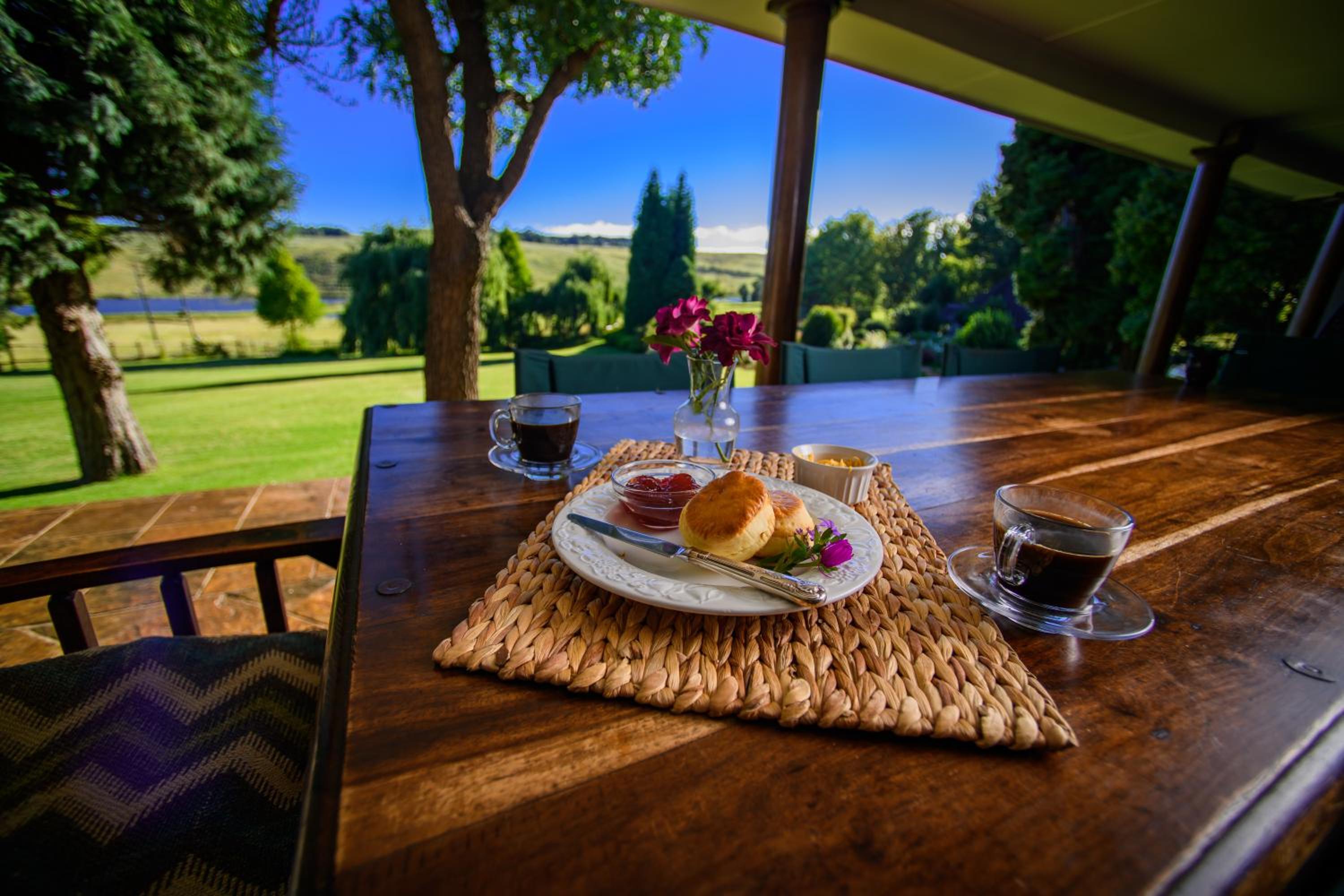 Luxury Country Retreat Hot Tub & Farm Views view 2