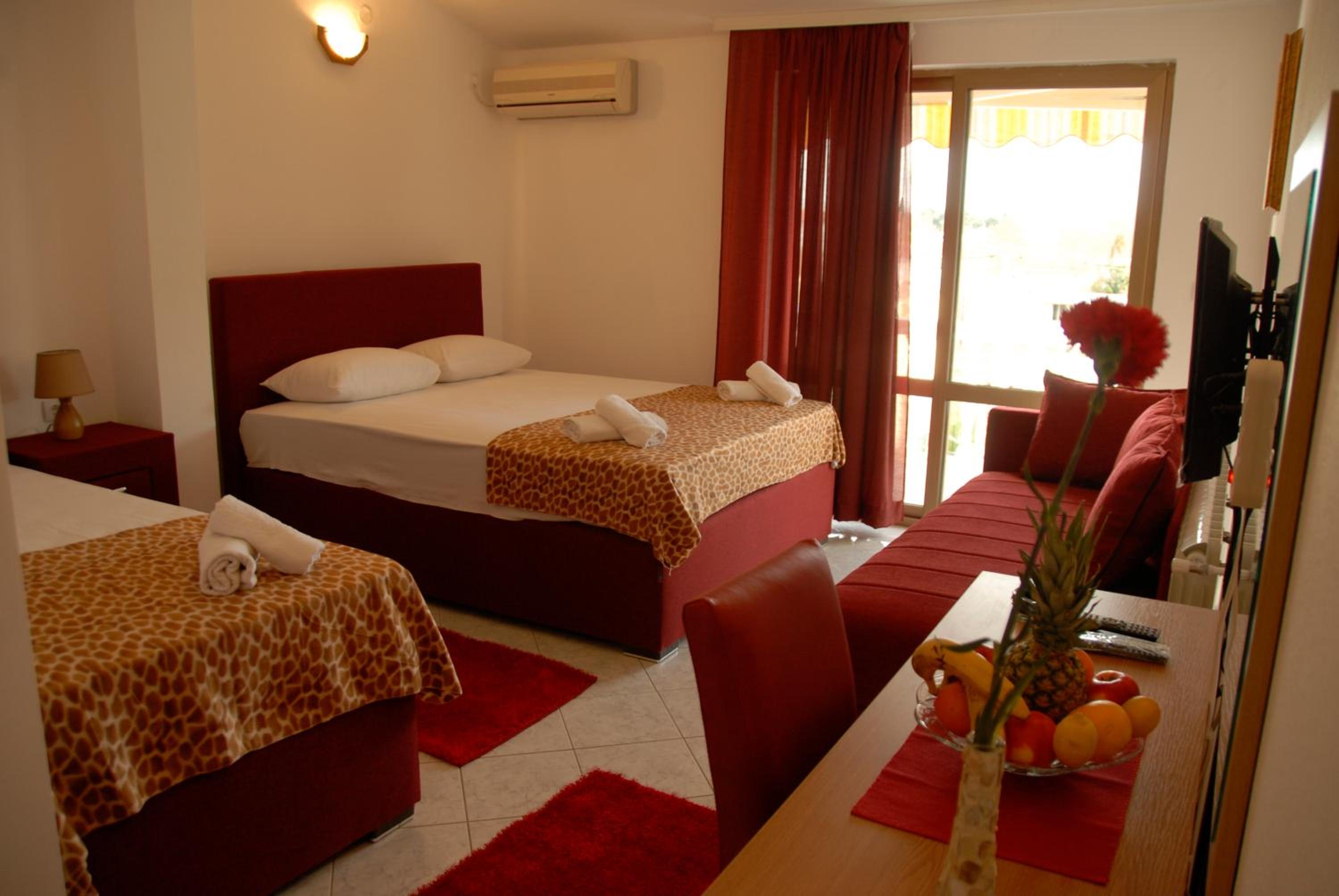 Photo 69