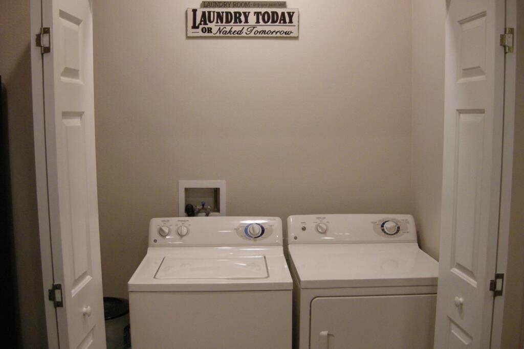 Mesquite Nevada Vacation Rental - Ground Level and double car garage - Property Image 3